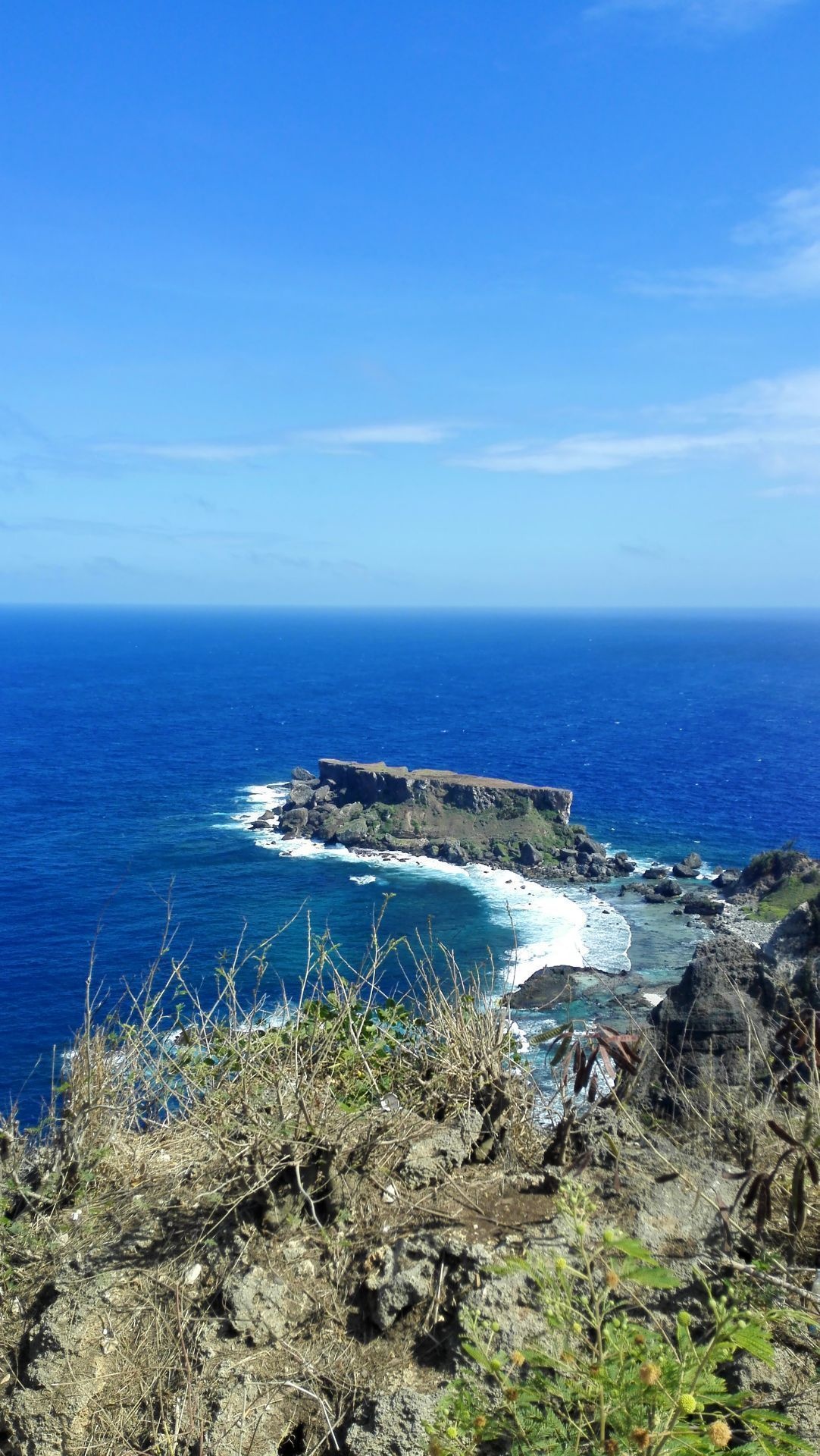Saipan, Forbidden Island, Reviews Food, Northern Mariana Islands, 1090x1920 HD Phone