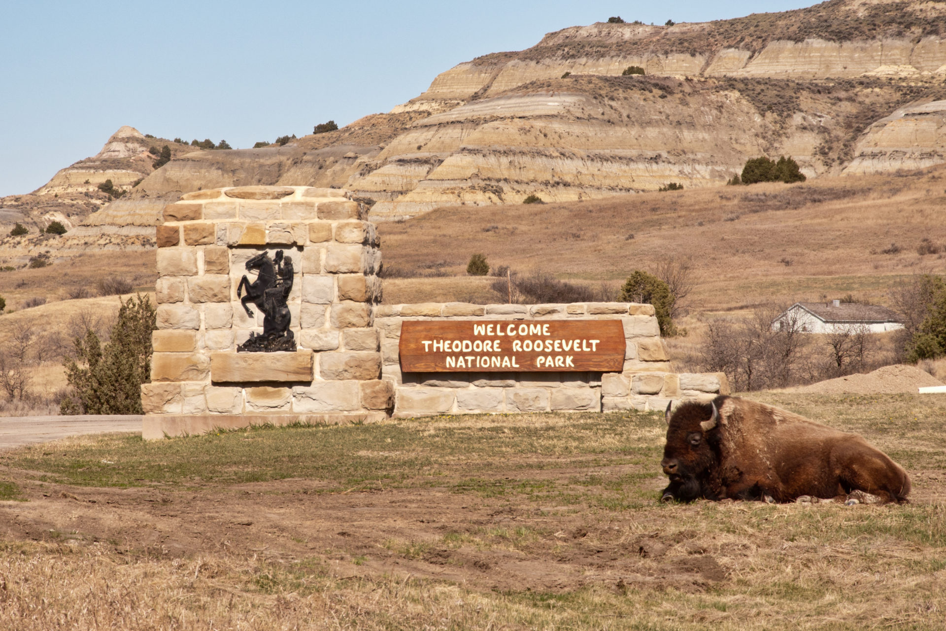 Theodore Roosevelt National Park, North Dakota, 365, 1920x1280 HD Desktop
