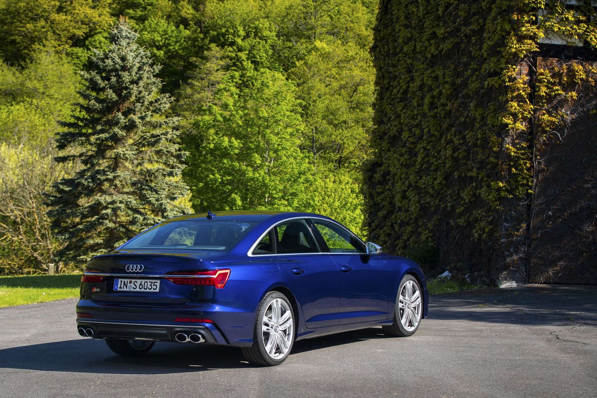 Audi S6, High-performance sedan, Ultimate driving experience, Luxury and power, 1920x1280 HD Desktop