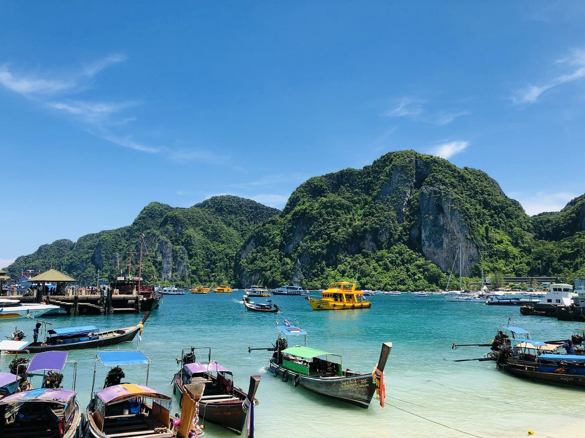 Phi Phi: Thailand, Andaman Sea, Beach, Boats. 2050x1540 HD Background.