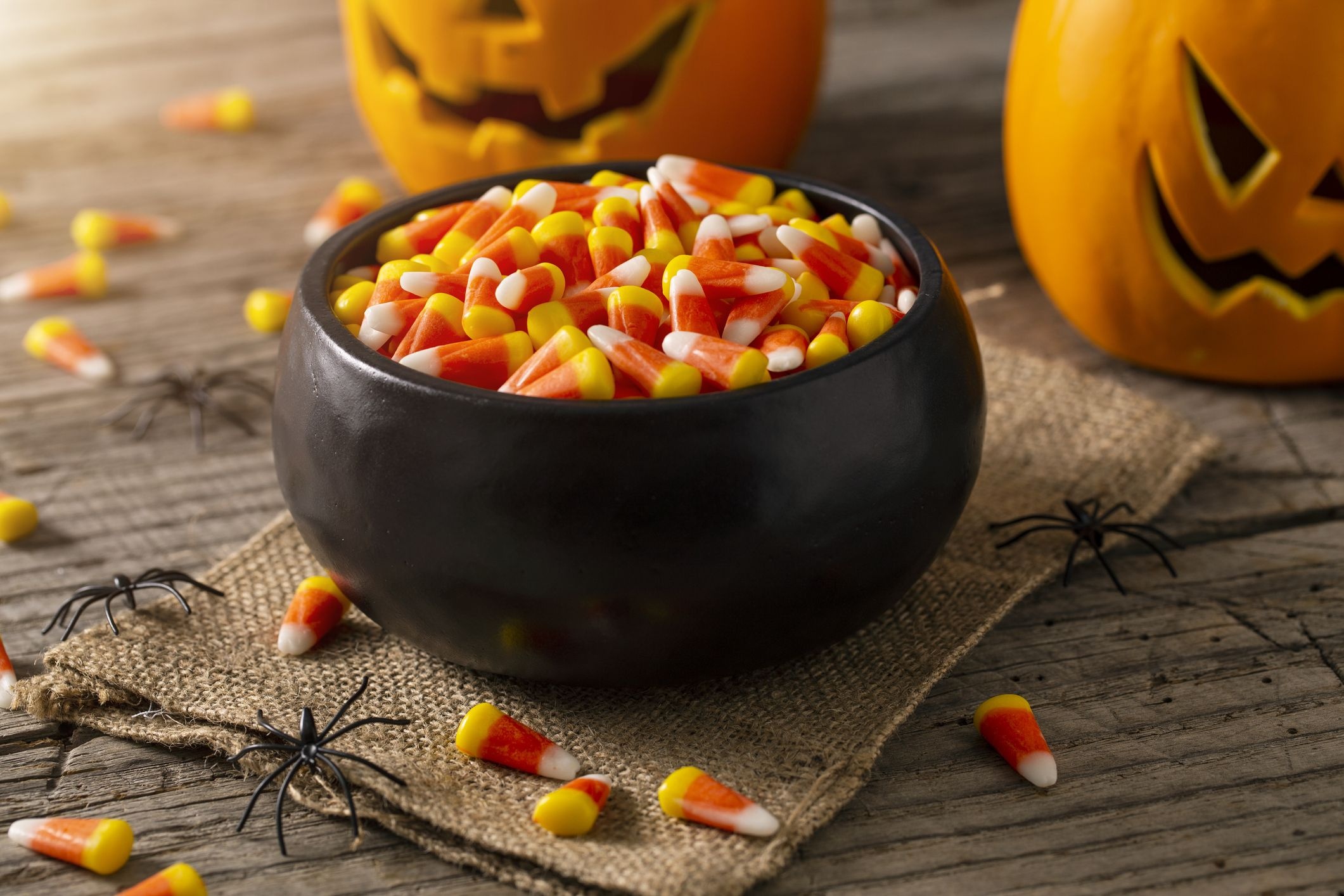 Halloween Candy, Ranked candies, Best and worst, Holiday favorites, 2130x1420 HD Desktop