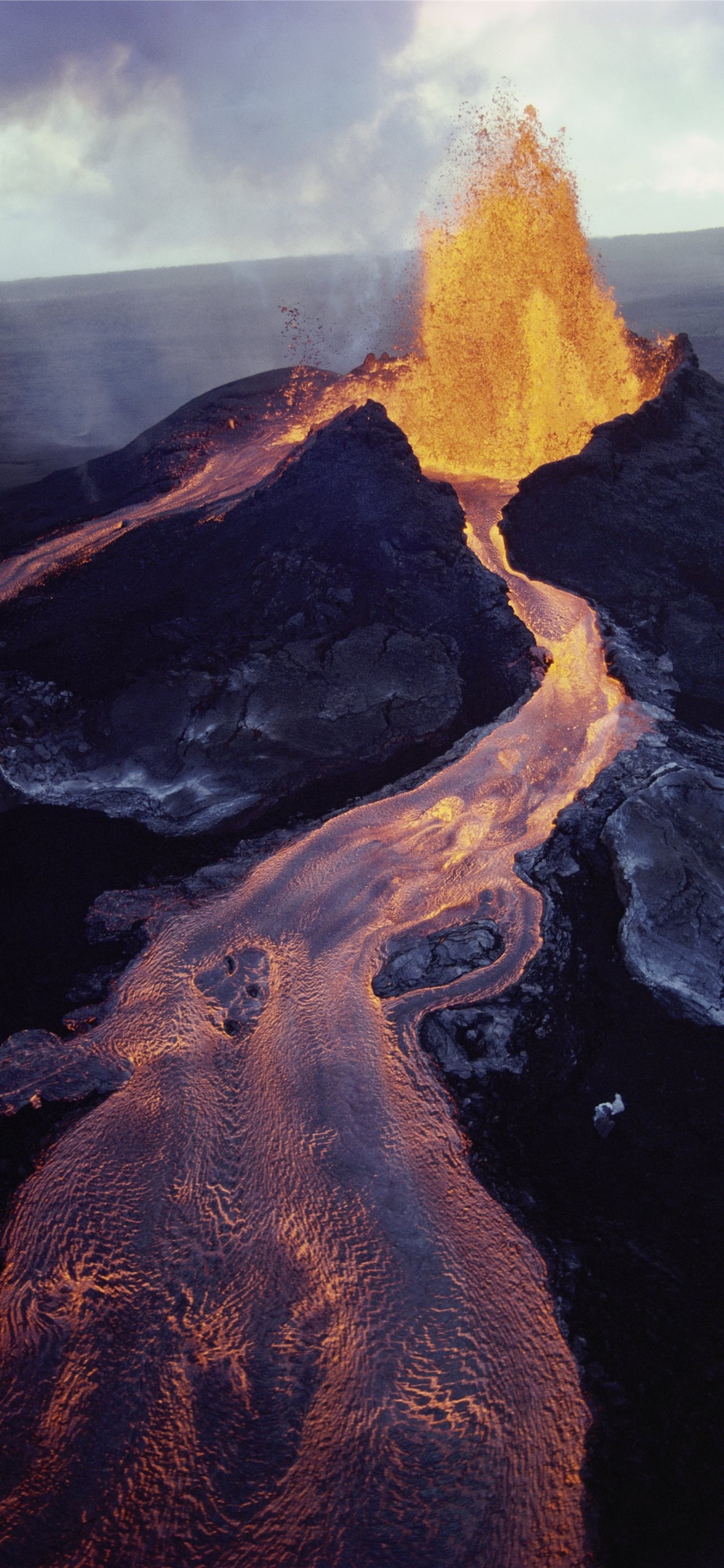 Best Hawaii Volcanoes wallpapers, iPhone HD wallpapers, Stunning volcano images, Breathtaking views, 1290x2780 HD Phone