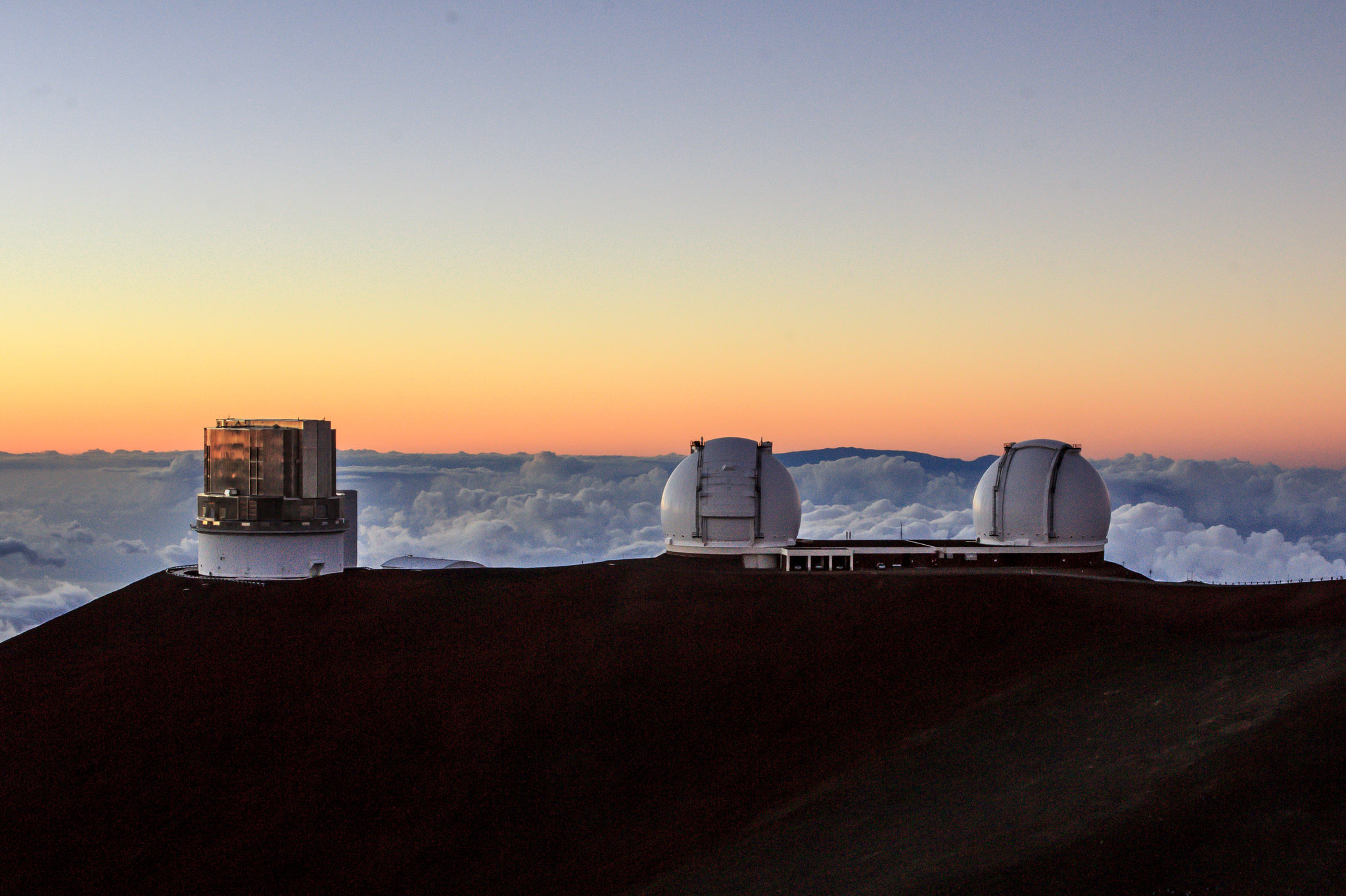 Mauna Kea Observatories, Hawaiian Supreme Court, Giant telescope approval, Scientific breakthroughs, 2050x1370 HD Desktop