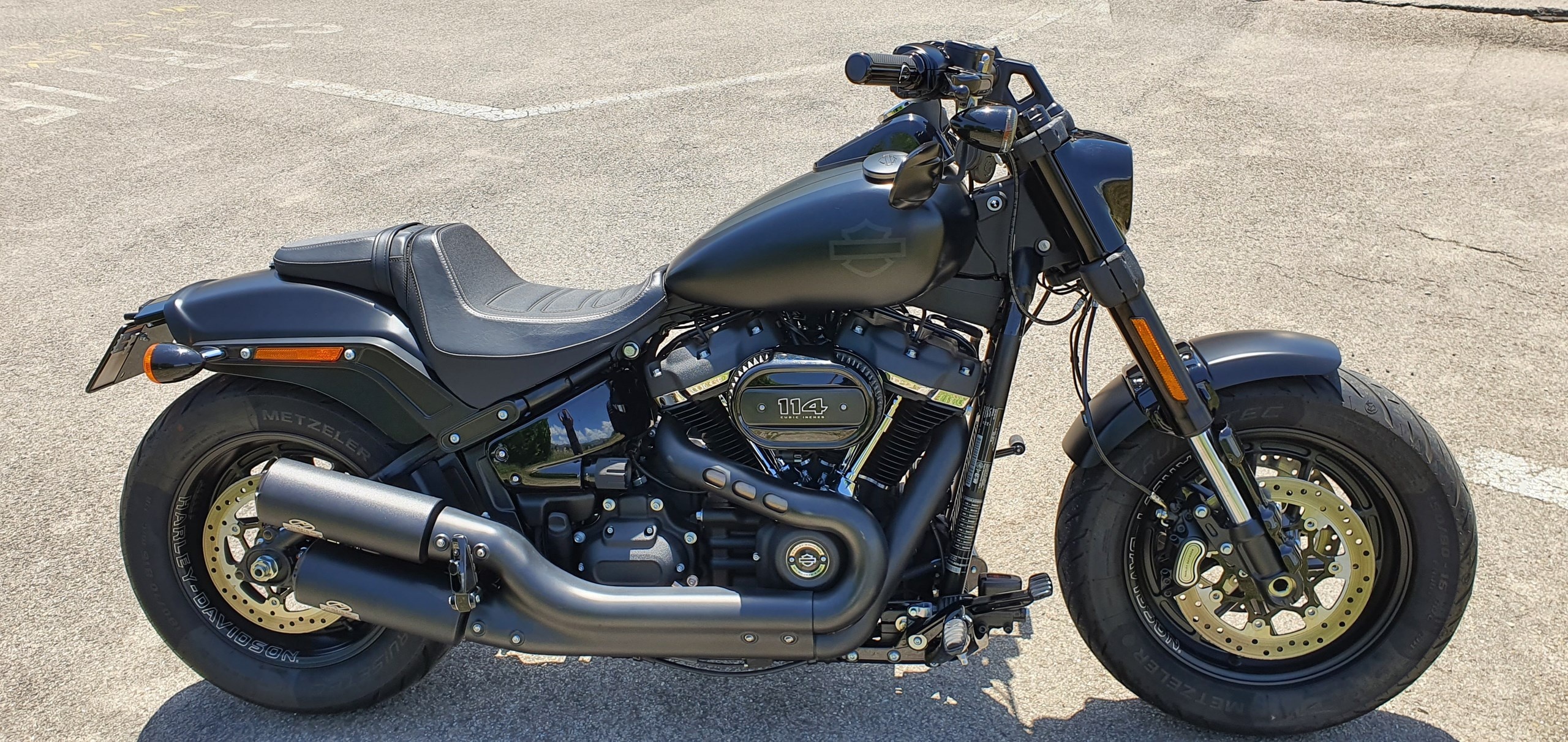 Harley-Davidson Fat Bob 114, Iconic motorcycle, Powerful performance, Open road, 2560x1220 Dual Screen Desktop