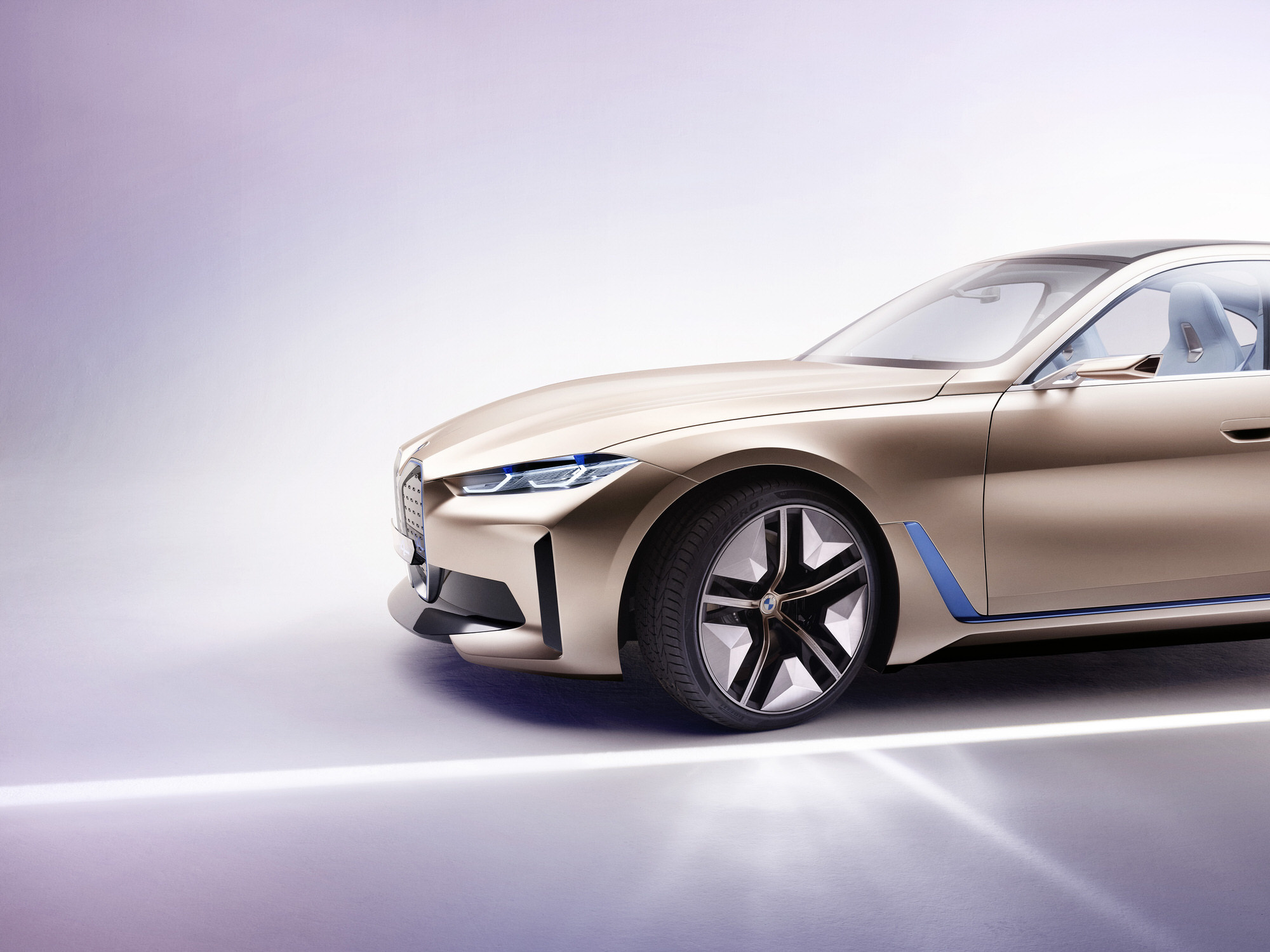 BMW Concept i4, Studio photo, 2000x1500 HD Desktop
