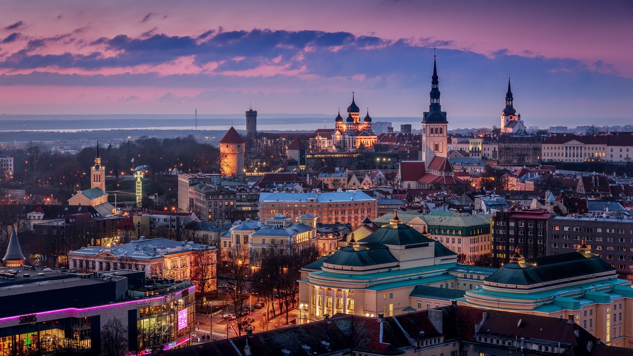 Tallinn, Estonia, Top free backgrounds, 2050x1160 HD Desktop