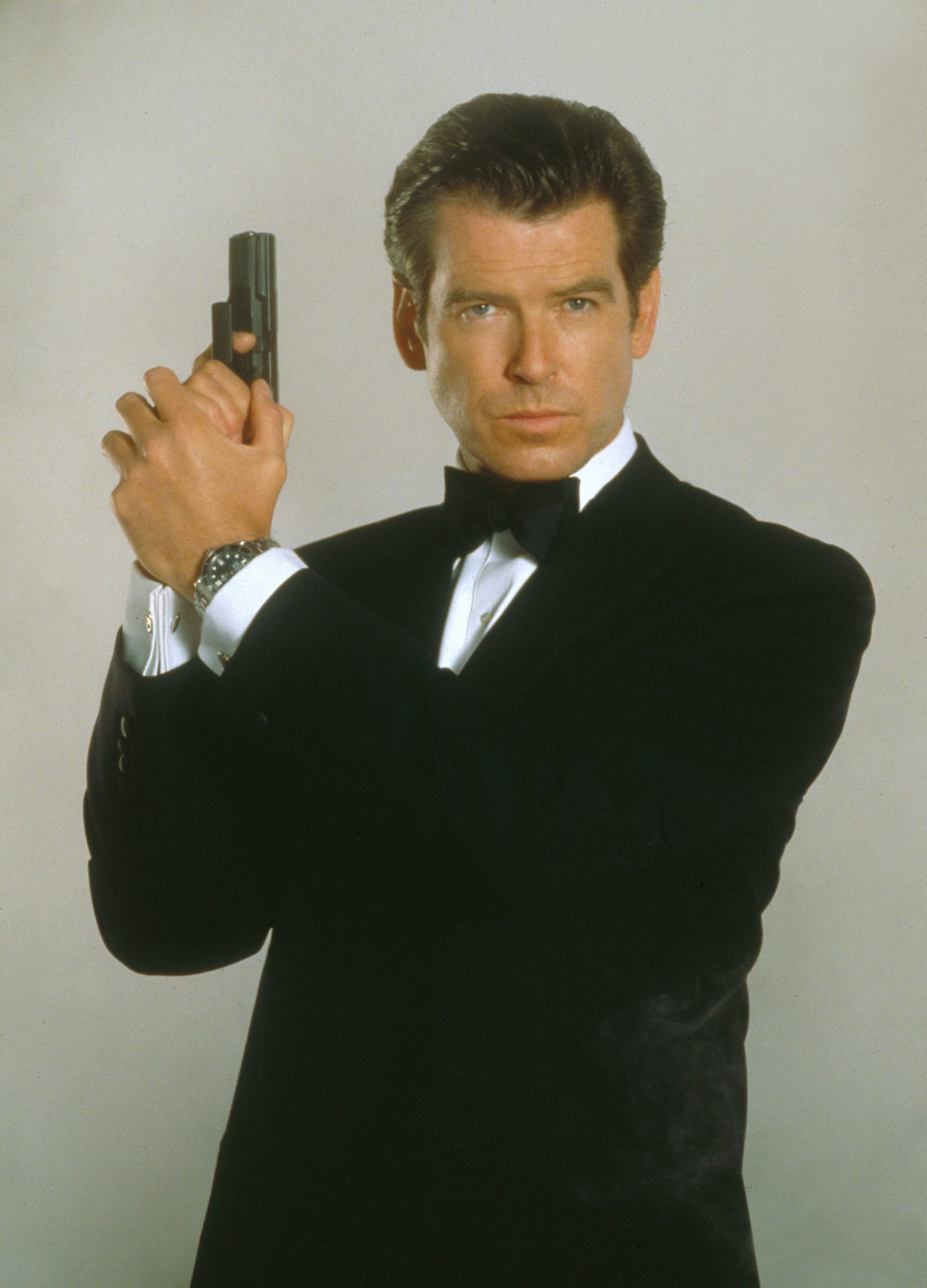 Pierce Brosnan, Handsome spy, James Bond movie, Fanpop photo, 1800x2490 HD Phone