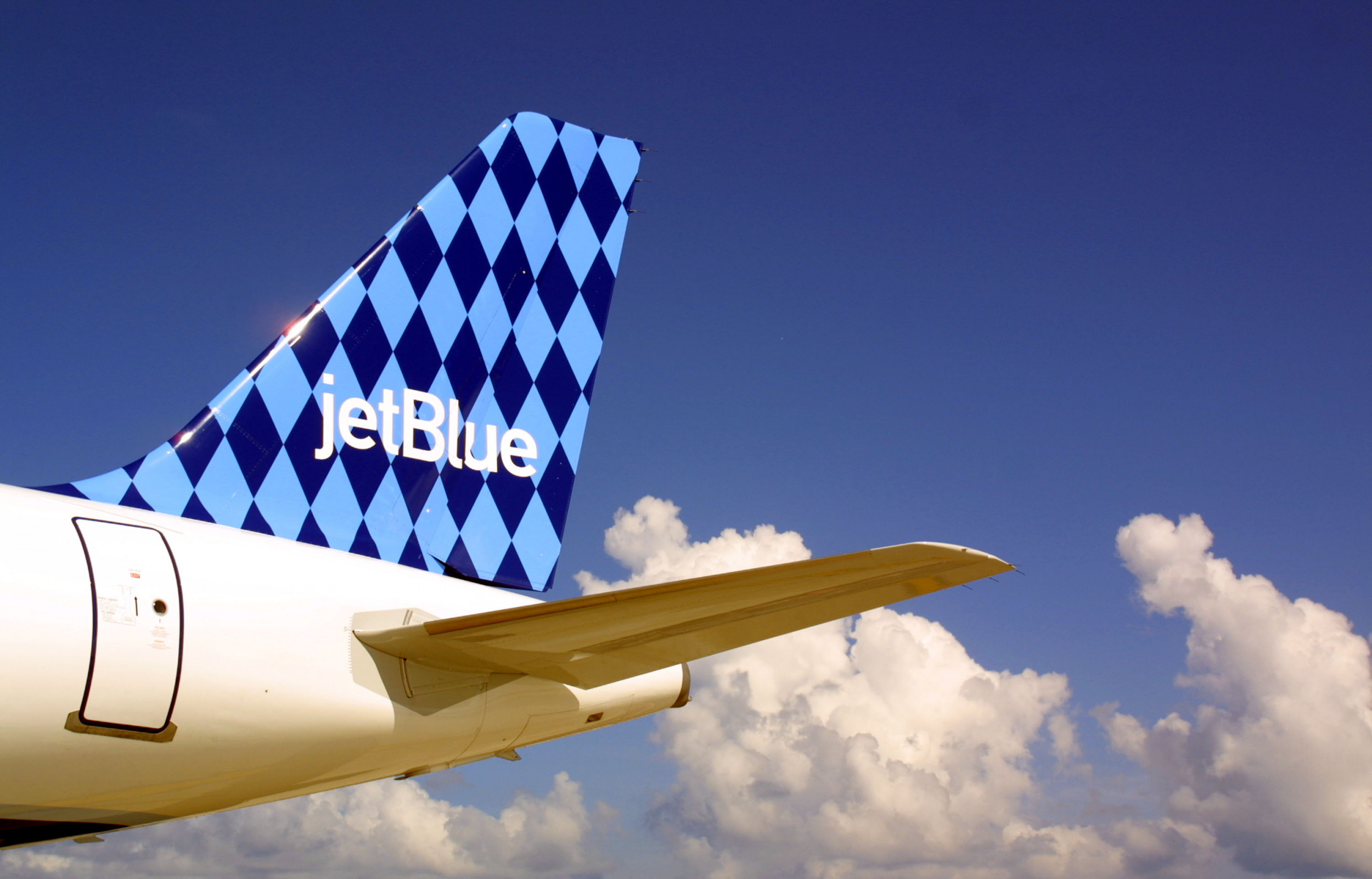 JetBlue Airways, 20 Flights, Airline Celebrates, 20th Anniversary, 2500x1610 HD Desktop