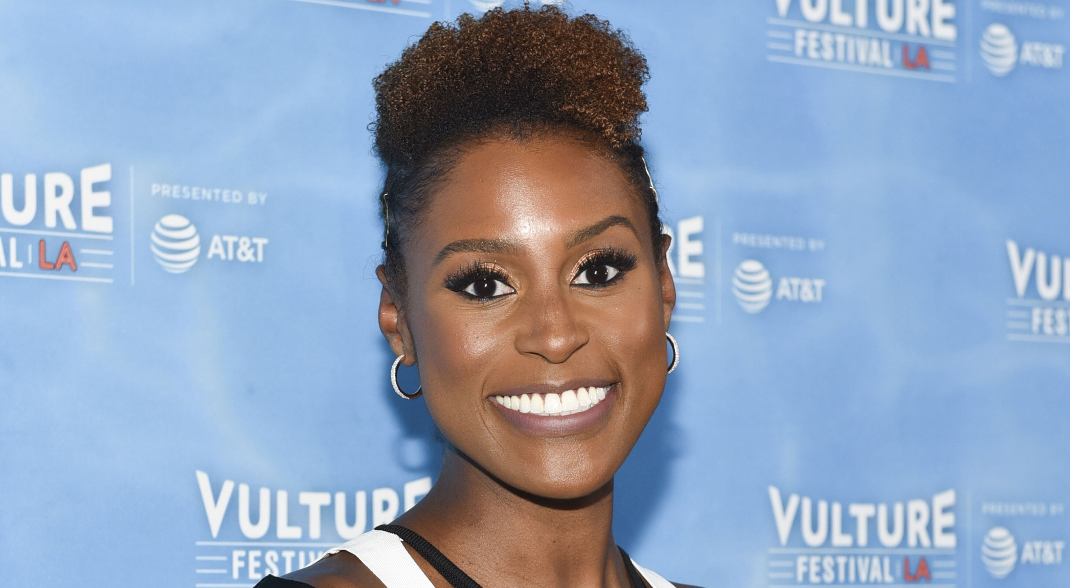 Issa Rae: Emmy Awards 2020, An American actress, writer, producer, and comedian. 3500x1930 HD Wallpaper.