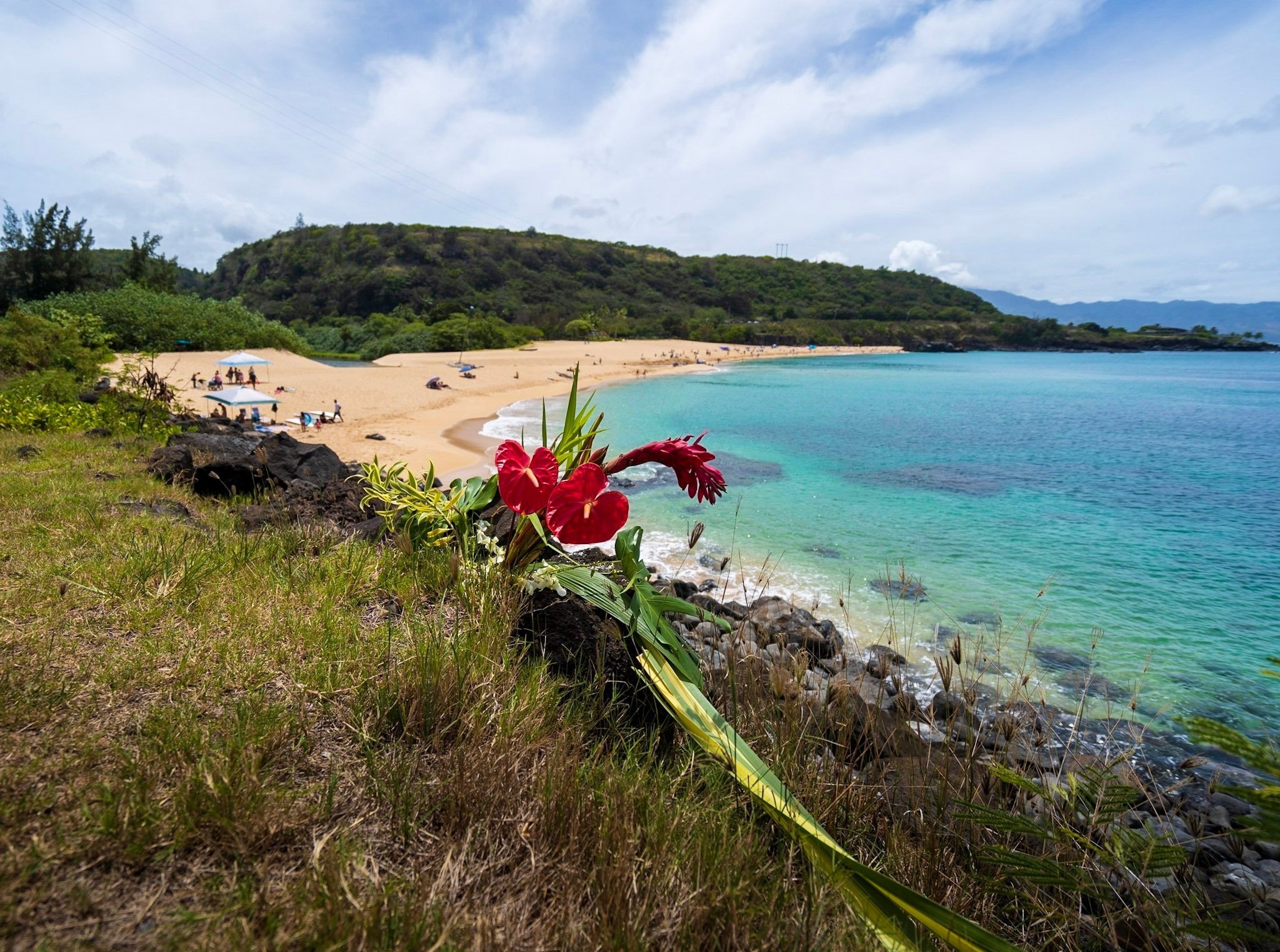Hawaiian Beaches, Best beaches on Oahu, Beachcombing delights, Hidden treasures, 2050x1530 HD Desktop