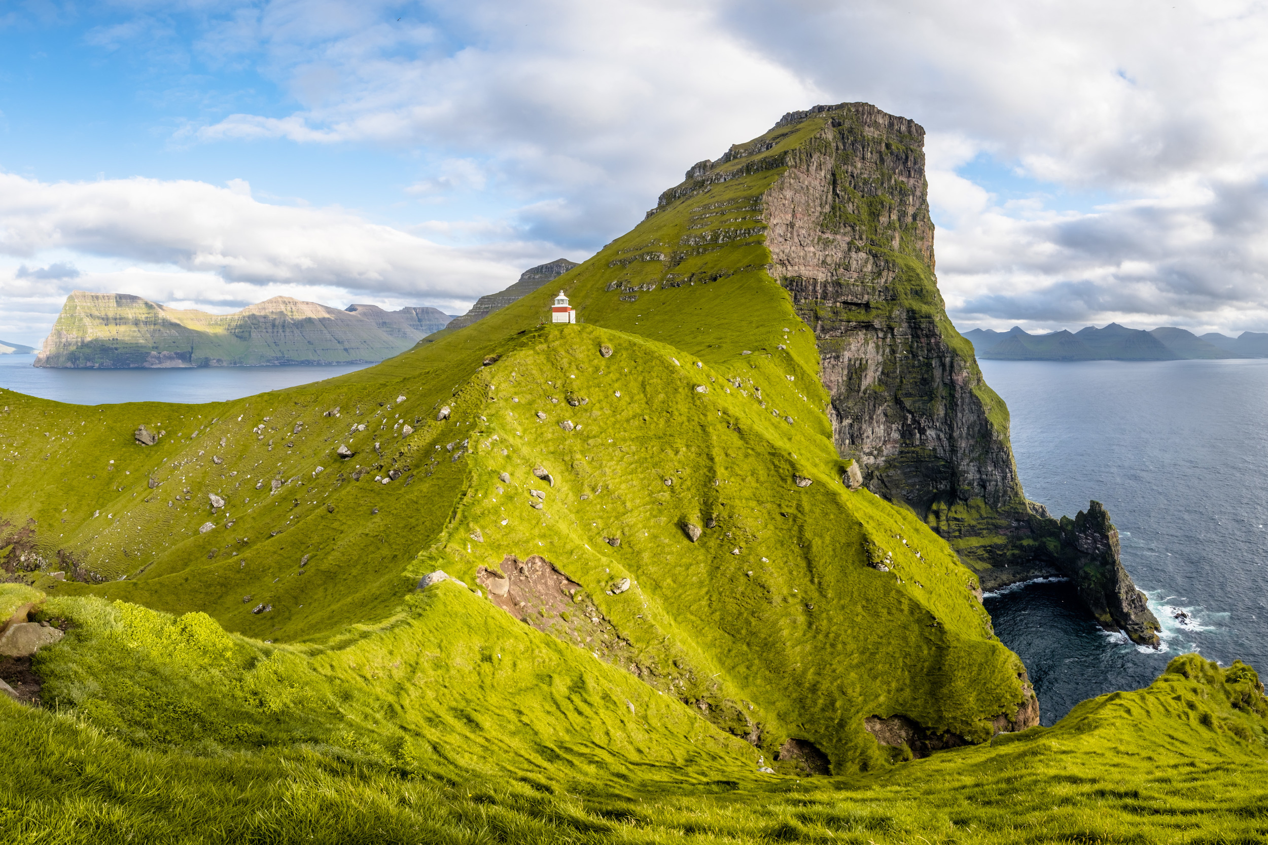 Stunning landscapes, Tranquil islands, Rocky cliffs, Nordic paradise, 2500x1670 HD Desktop