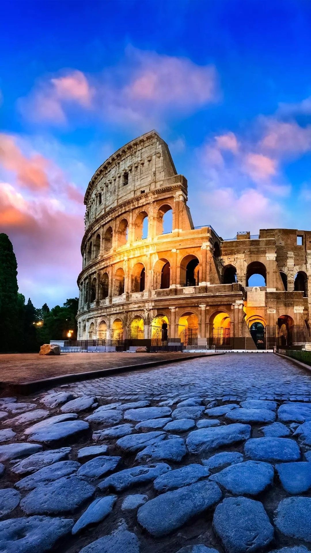 Rome: The capital of the Lazio region, Italy's largest city. 1080x1920 Full HD Background.
