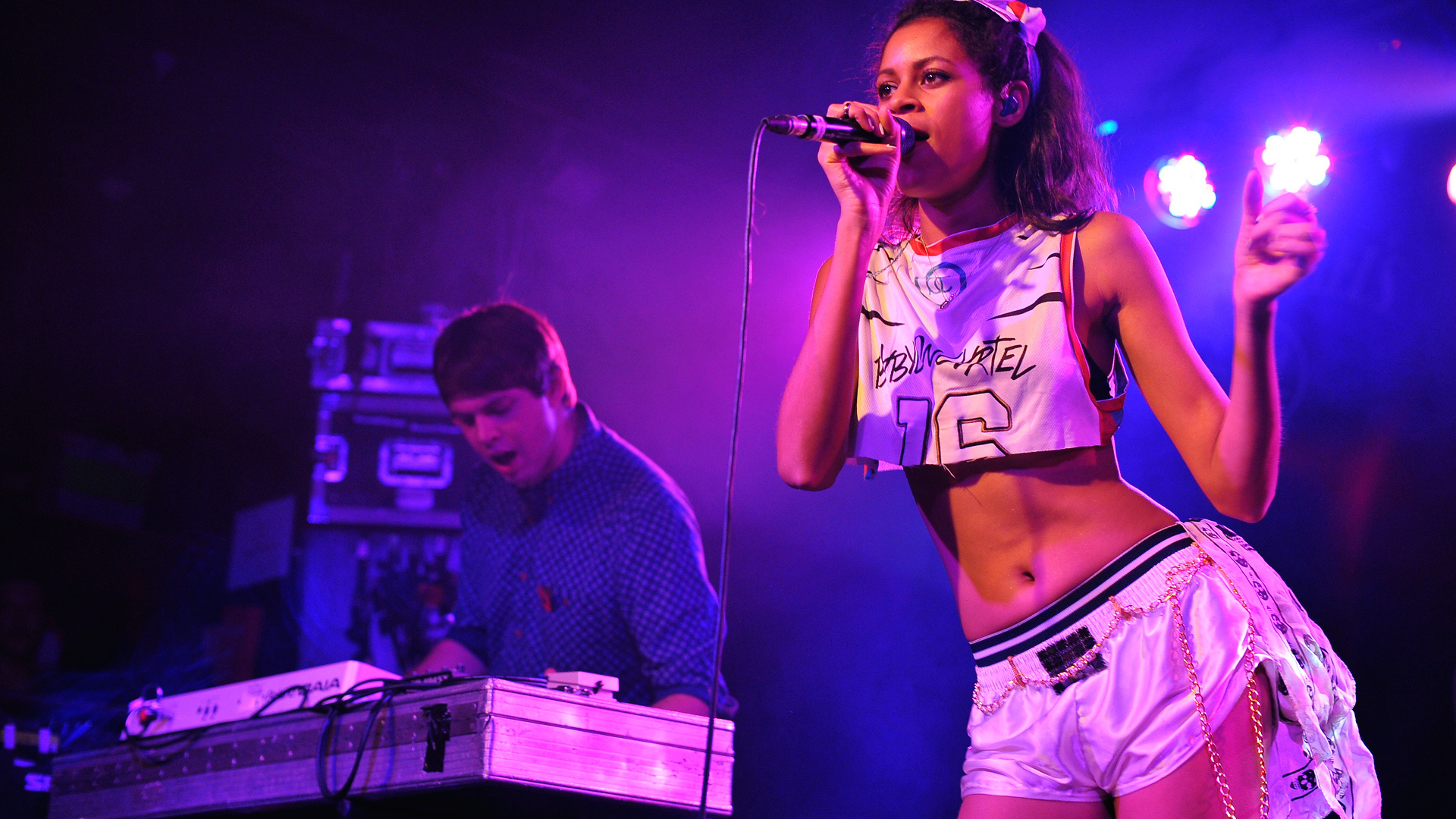 Alunageorge Hd Wallpaper posted by Ryan Anderson 1920x1080