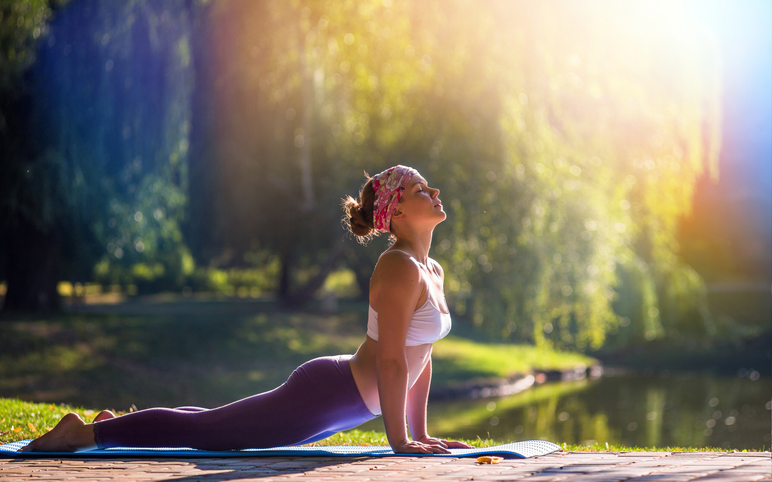 Yoga: Bhujangasana, Cobra Stretch, Pose. 2560x1600 HD Wallpaper.