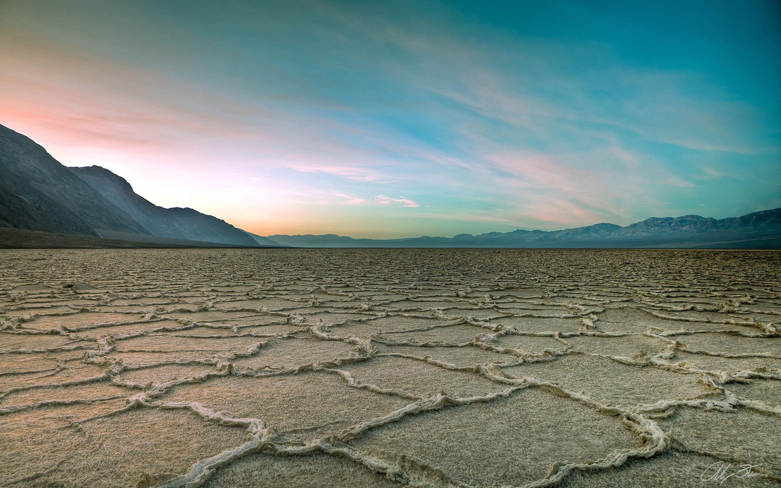 Death Valley National Park, 4K wallpapers, Scenic backgrounds, Desert landscapes, 2560x1600 HD Desktop