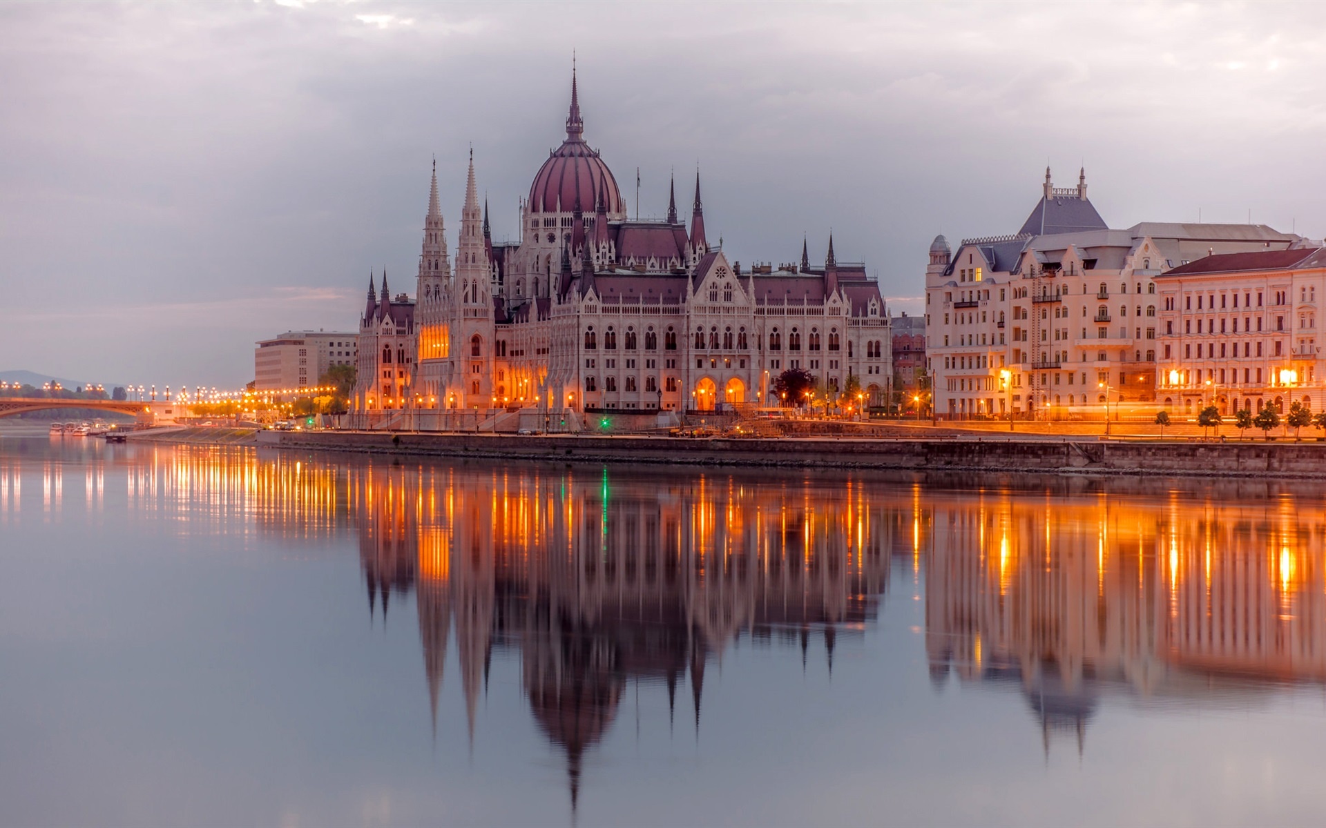 Danube River, Budapest Hungary, Parliament buildings, Lights evening, 1920x1200 HD Desktop