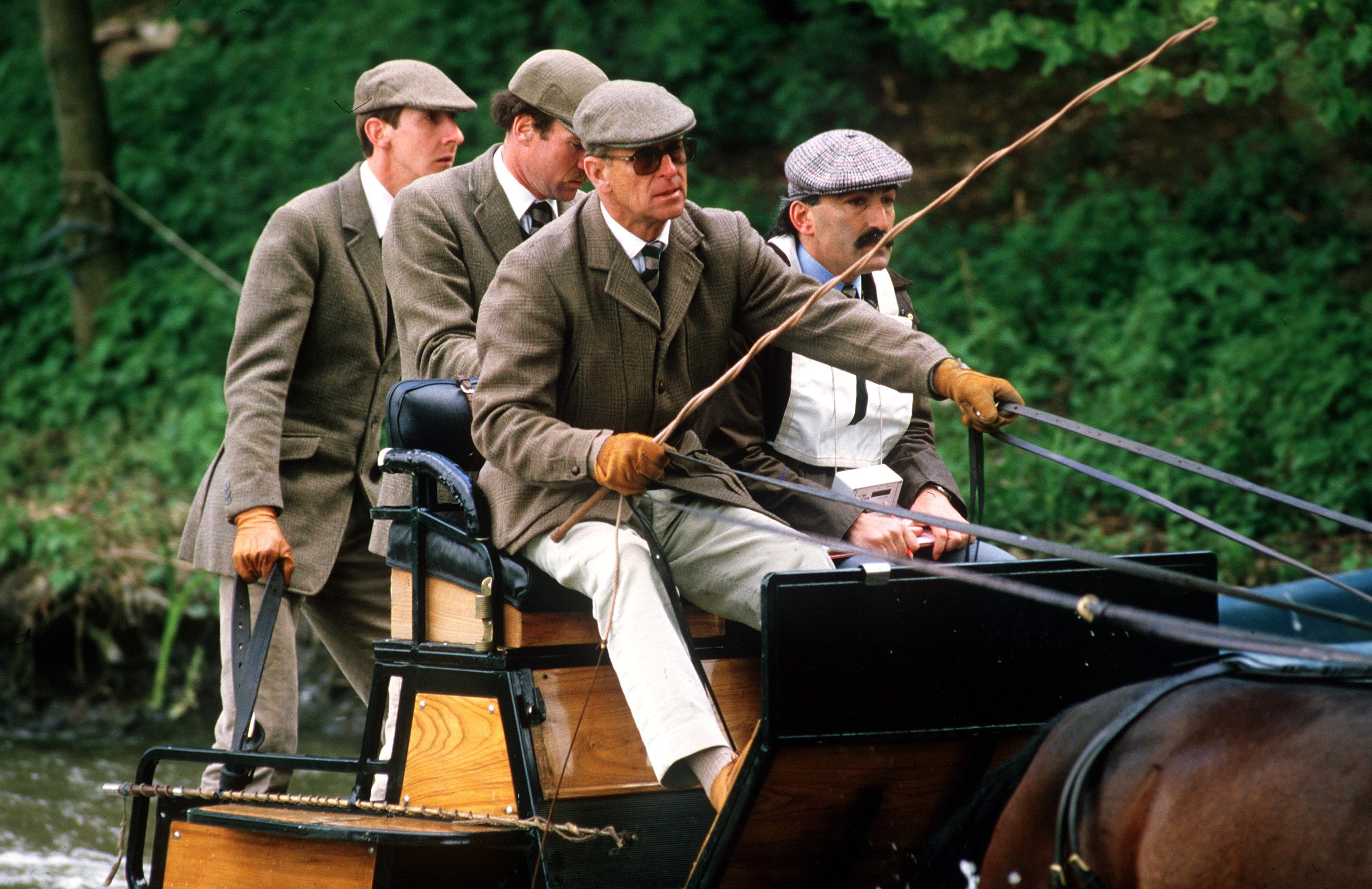 Carriage Driving (Sports), Prince Philip, Lady Louise, Beloved ponies, 2830x1830 HD Desktop