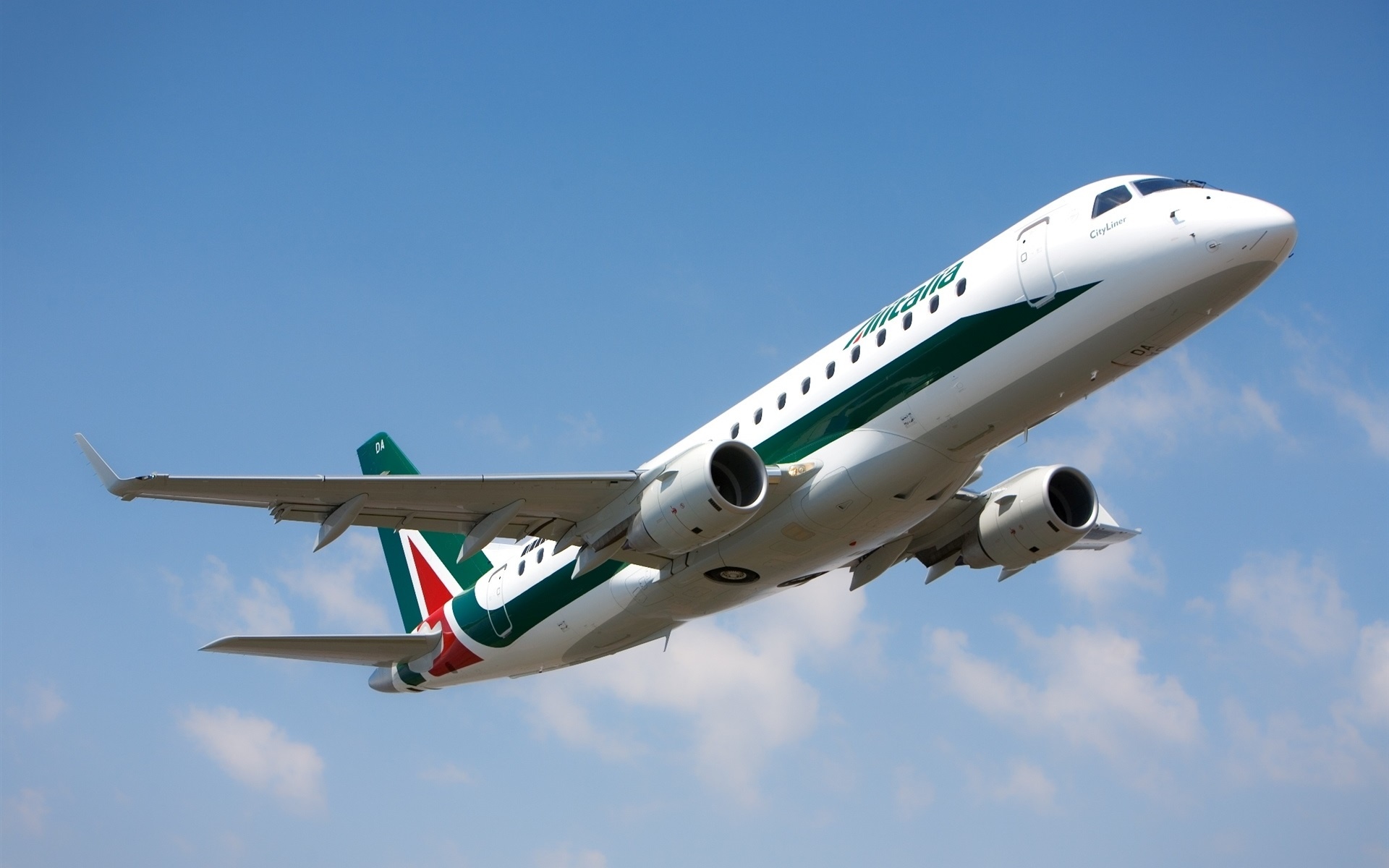 Embraer travels, Alitalia partnership, Italian destinations, Unforgettable flights, 1920x1200 HD Desktop