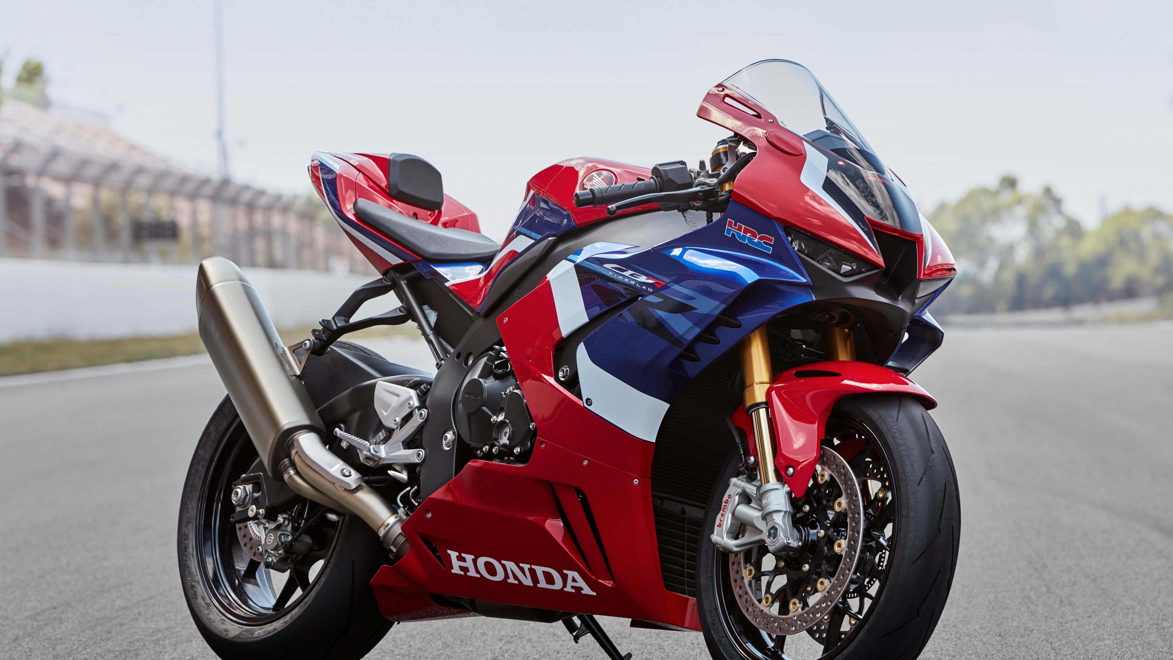Honda, High-performance bike, Striking design, Thrilling ride, 3840x2160 4K Desktop