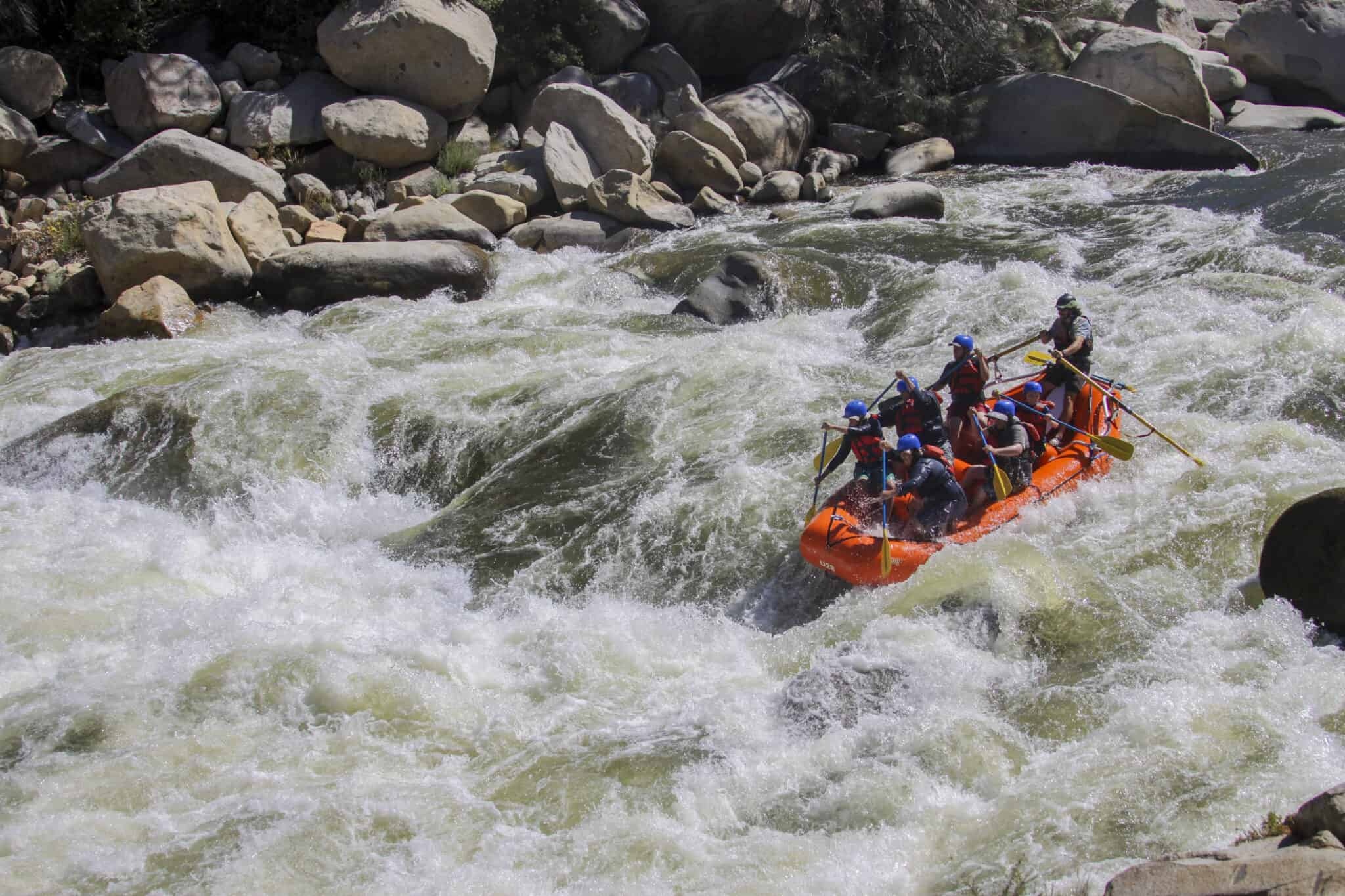 Rafting: Whitewater boating in the Kem River, En expert level river classification. 2050x1370 HD Wallpaper.