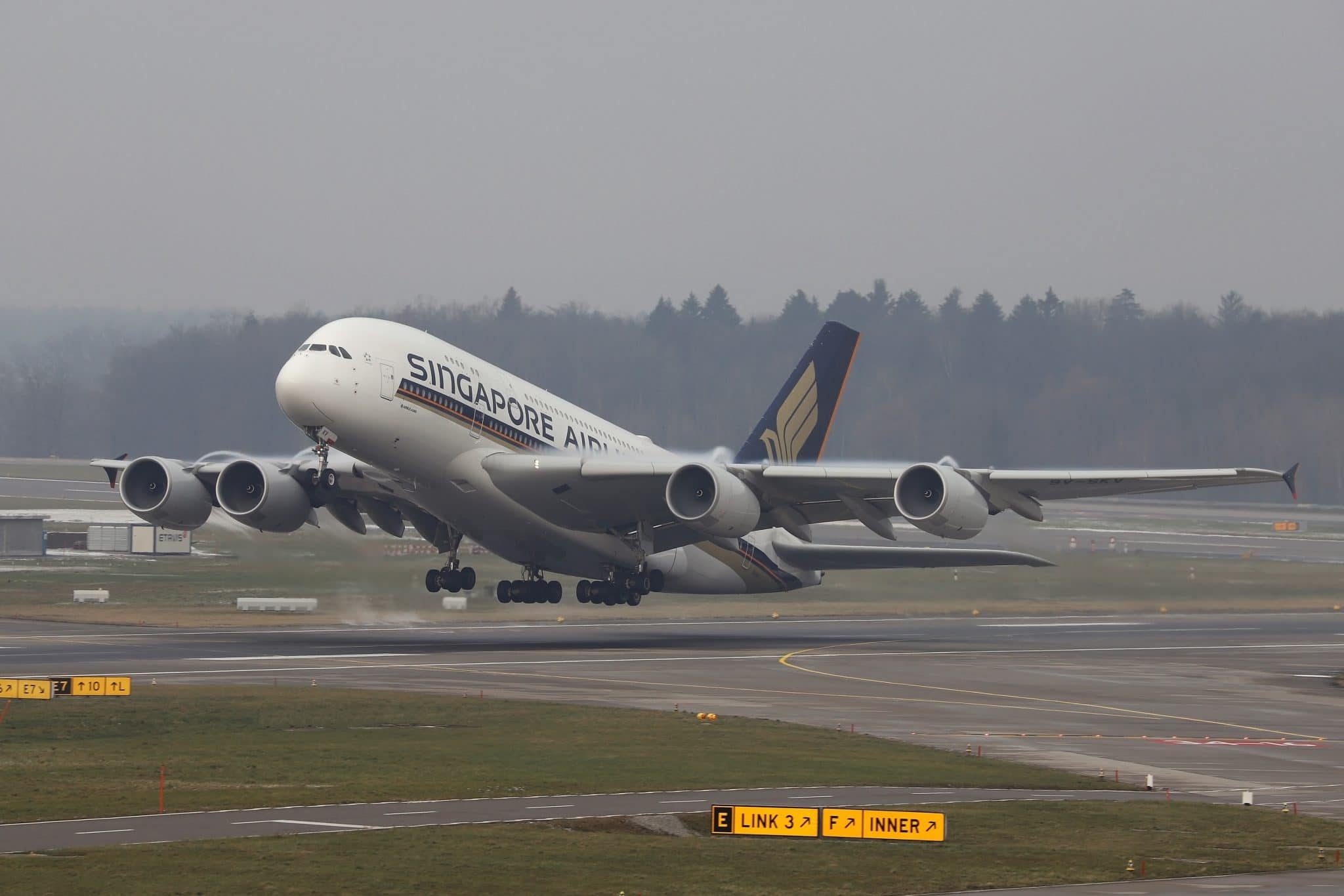 Singapore Airlines, A380 flights, Frankfurt resumption, 2050x1370 HD Desktop