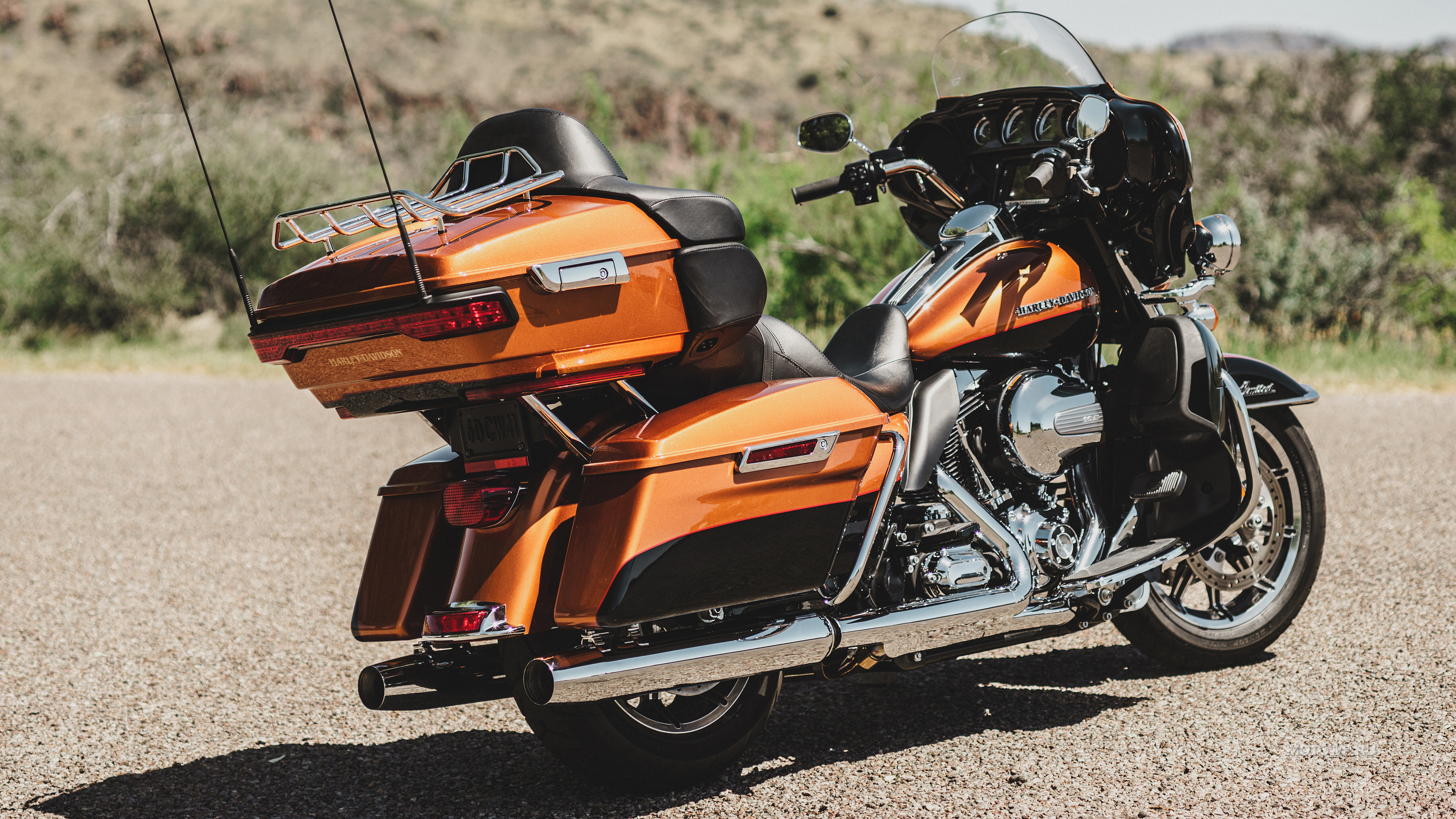 Harley-Davidson Ultra Limited, Open road freedom, Luxurious features, Unforgettable journeys, 5120x2880 4K Desktop