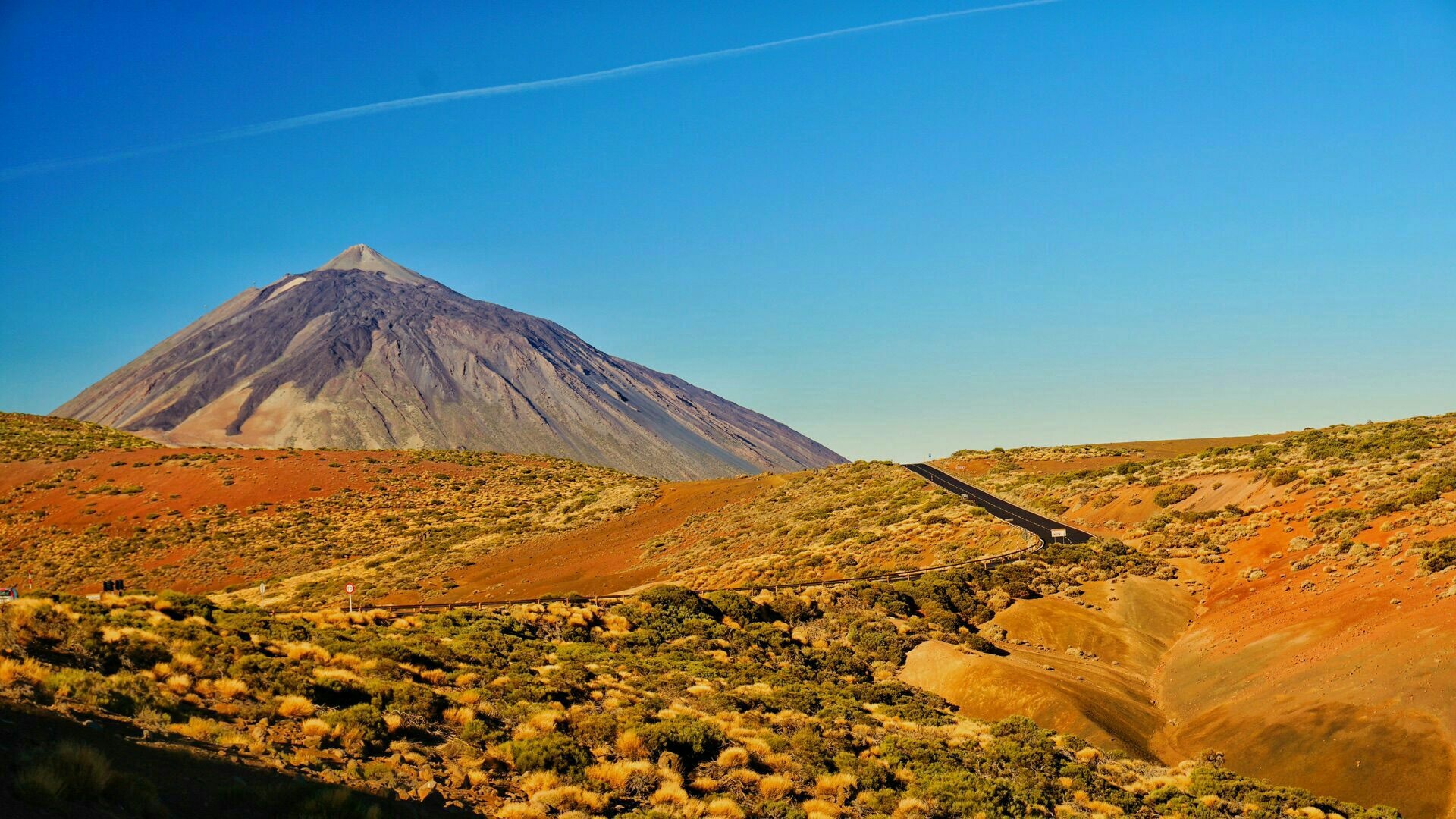 Teide National Park, Majestic volcano, Natural wonders, Scenic hiking trails, 1920x1080 Full HD Desktop