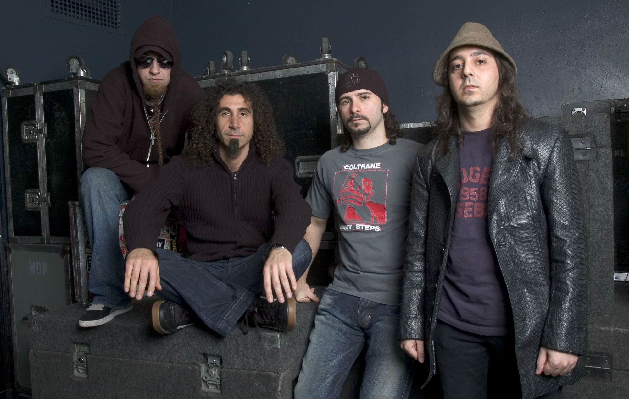 System of a Down: A balance between '80s underground thrash metal and metallic early-'90s alternative rock. 2000x1270 HD Background.