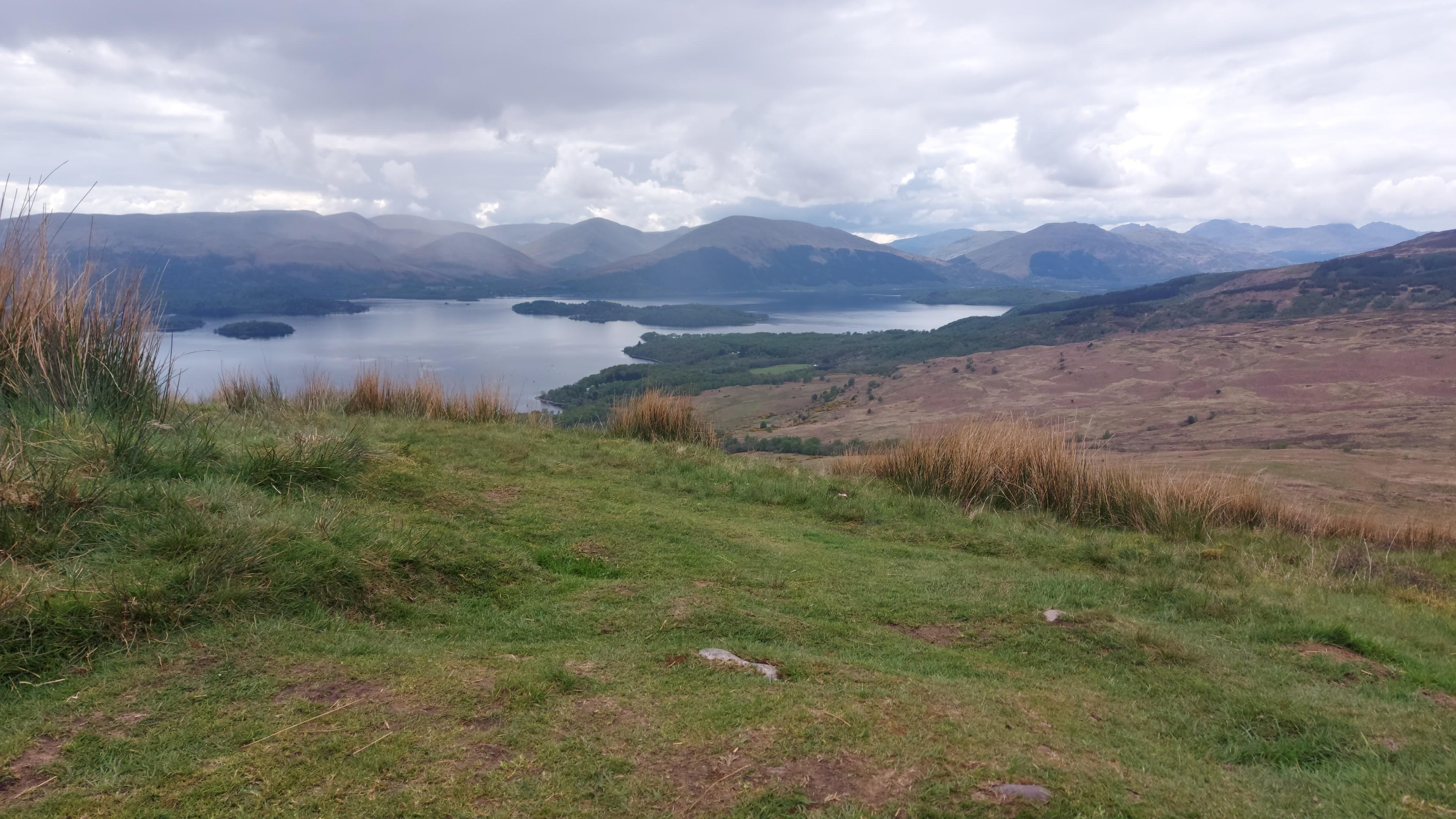 Loch Lomond, West Highland walk, Scenic beauty, Outdoor exploration, 3840x2160 4K Desktop