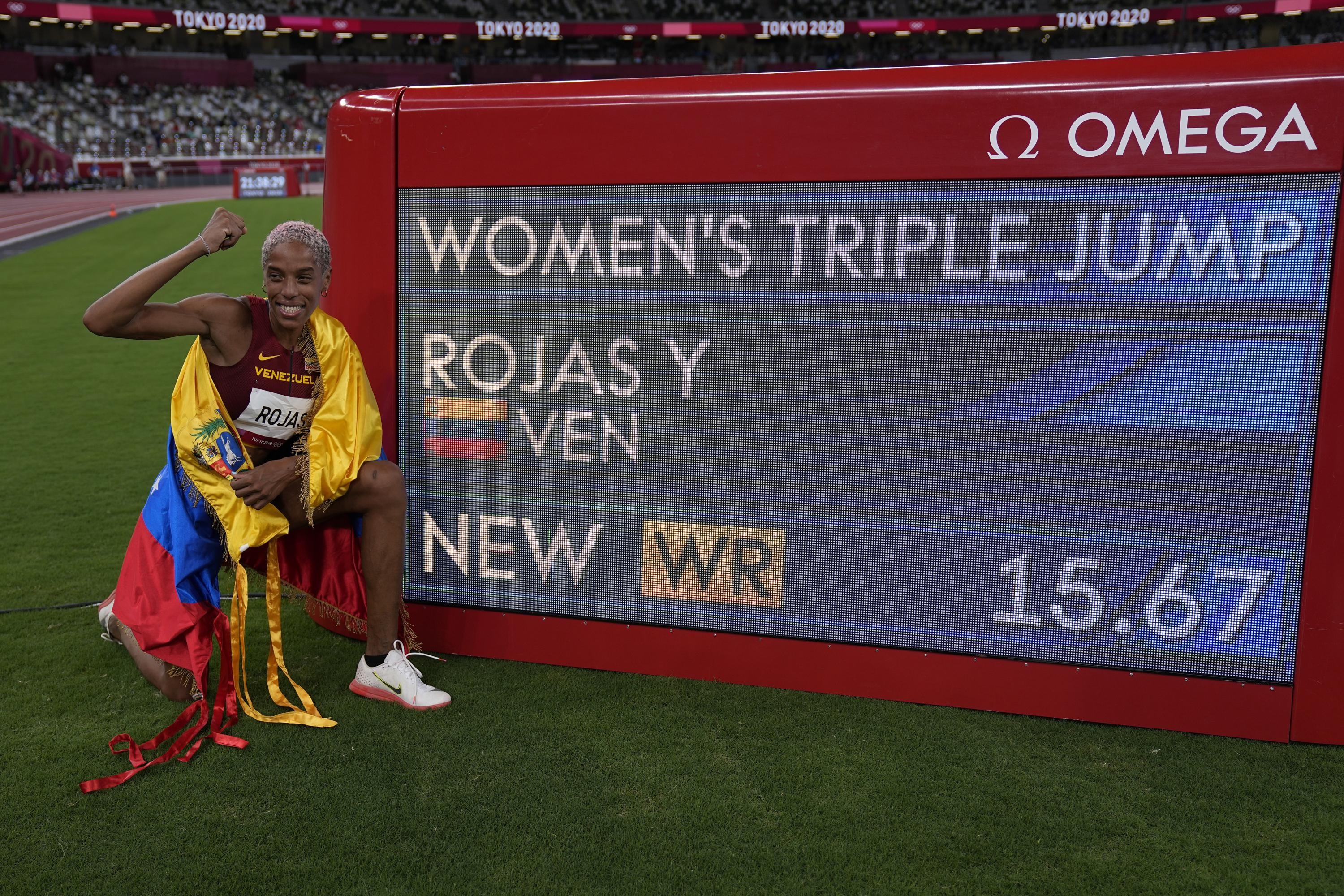 Yulimar Rojas, Olympic triple jump, World record, Historic achievement, 3000x2000 HD Desktop
