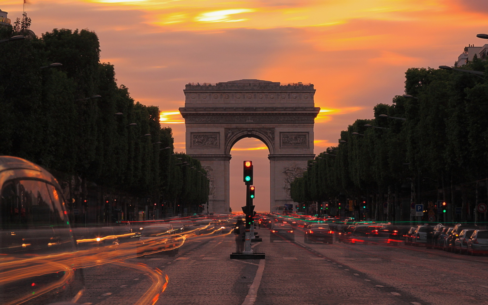 Arc de Triomphe, Widescreen wallpaper, Parisian delight, Full HD resolution, 1920x1200 HD Desktop