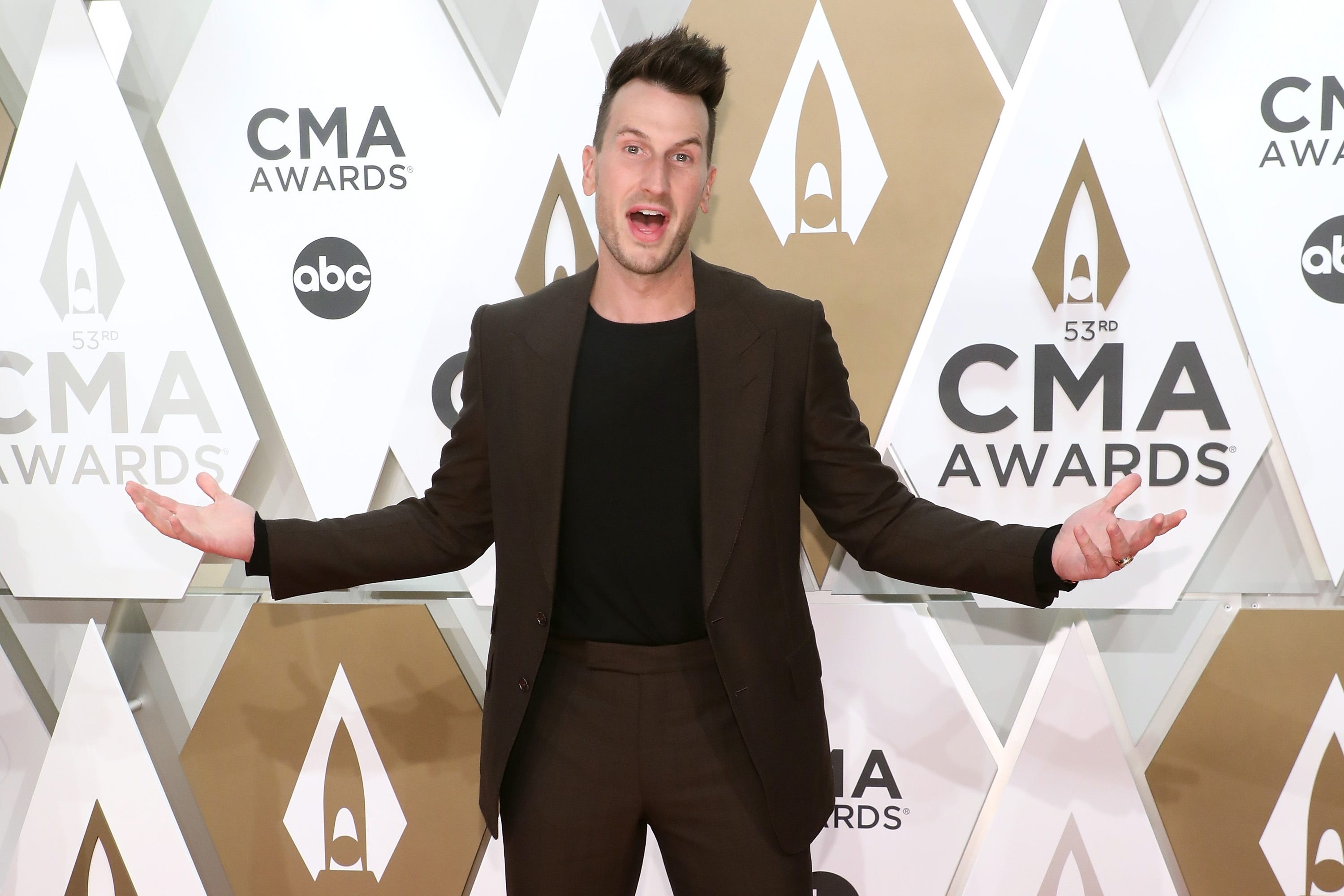 Russell Dickerson, Plans to stick around, 3000x2000 HD Desktop