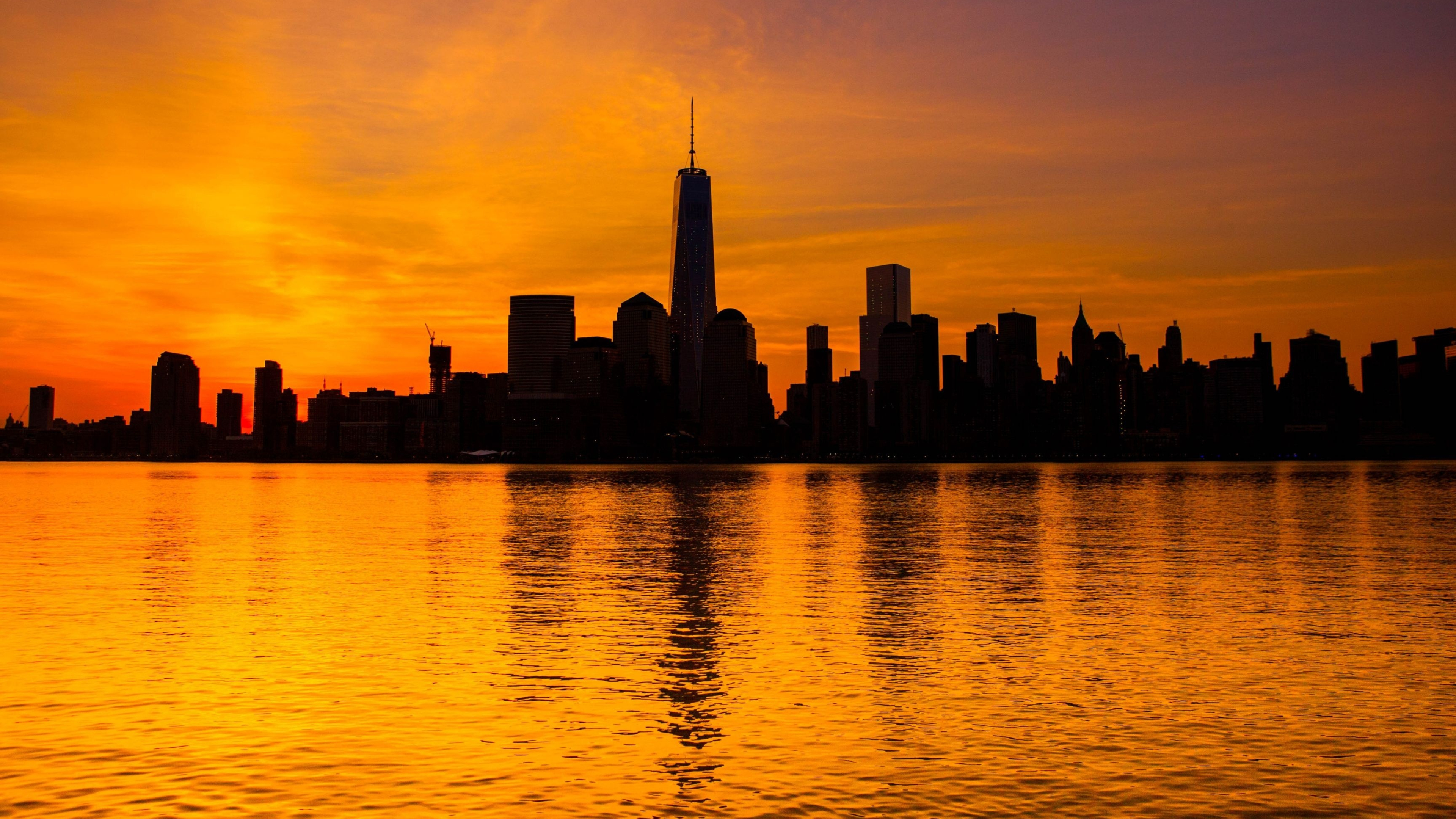 New York City sunset, Ultra HD charm, Painted skies, Cityscape romance, 3840x2160 4K Desktop