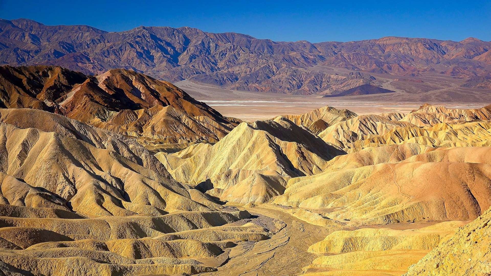 Sierra Nevada beauty, Death Valley contrast, California to Nevada, USA travel, 1920x1080 Full HD Desktop