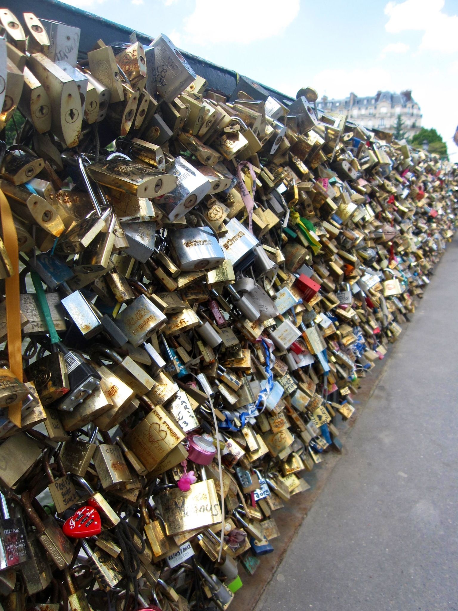 Lover's Bridge, Paris, Romantic bridge, Love locks, 1540x2050 HD Phone