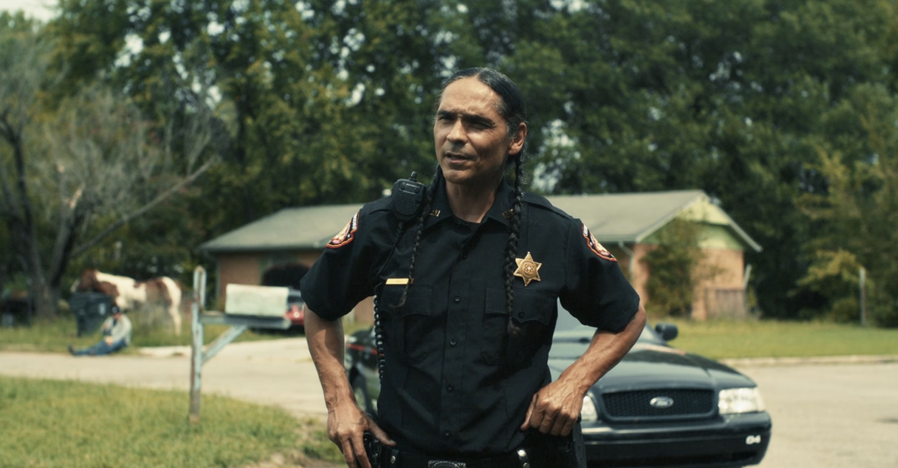 Reservation Dogs Cast on FX, Zahn McClarnon as Officer Big, Vague Visages, 2870x1500 HD Desktop