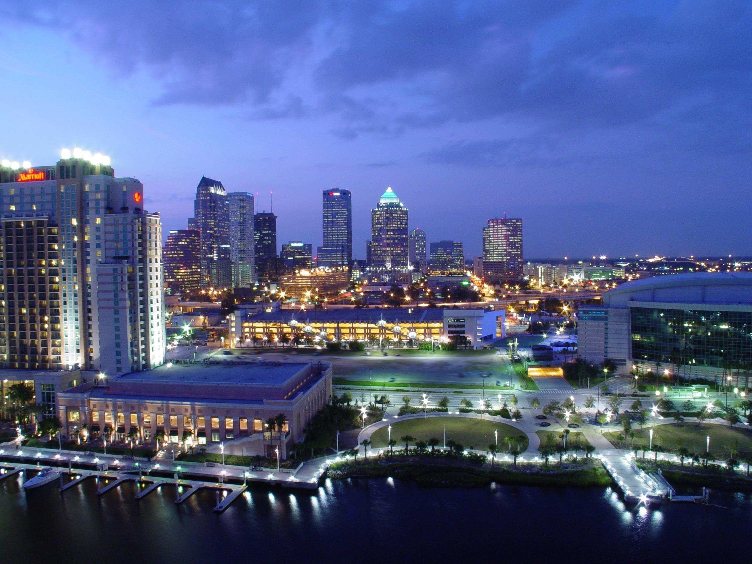 Florida: Tampa, A city on the Gulf Coast. 2560x1920 HD Wallpaper.