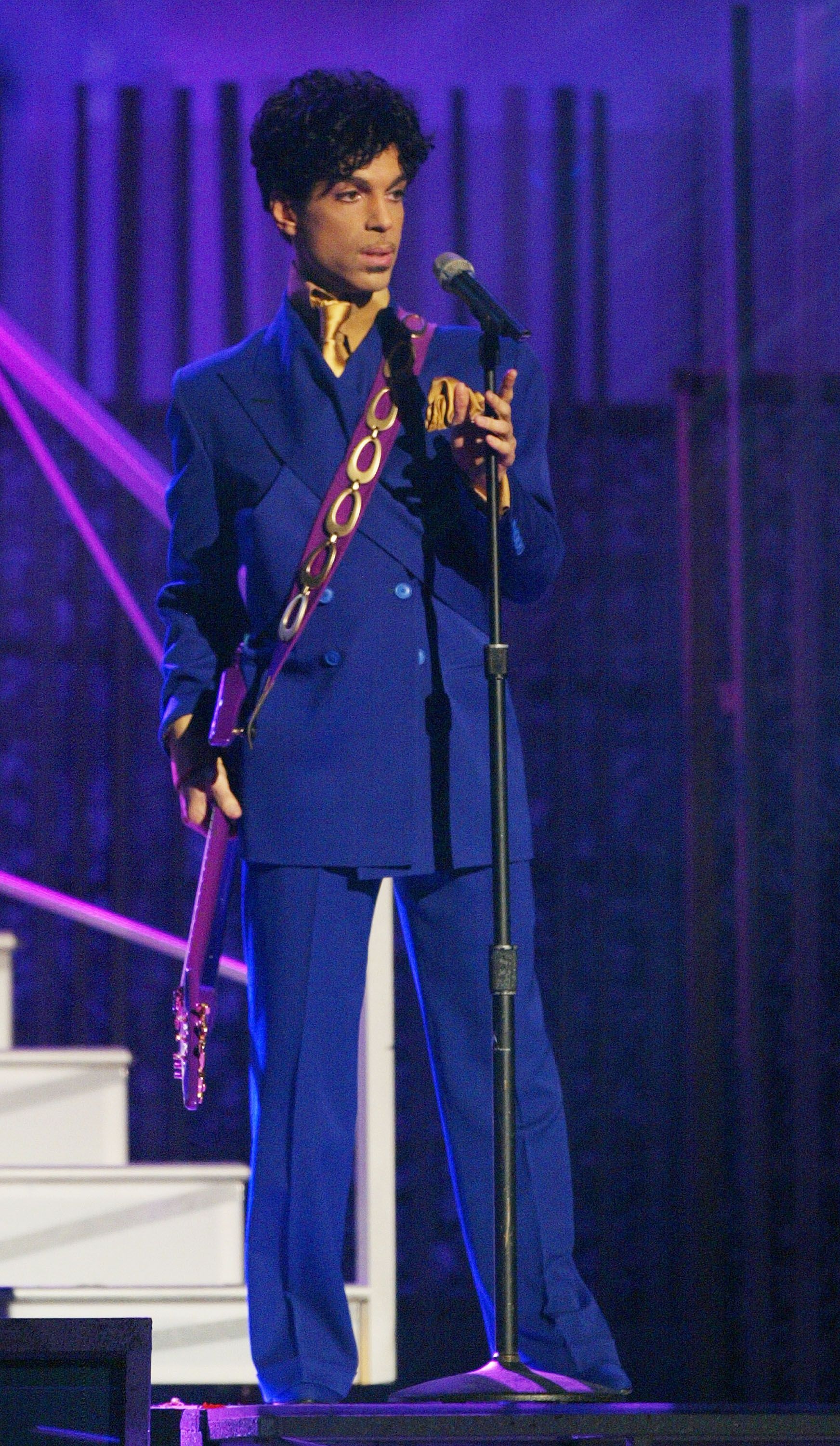 Prince, Fashion moments, Iconic outfits, Legendary artist, 1750x3000 HD Phone