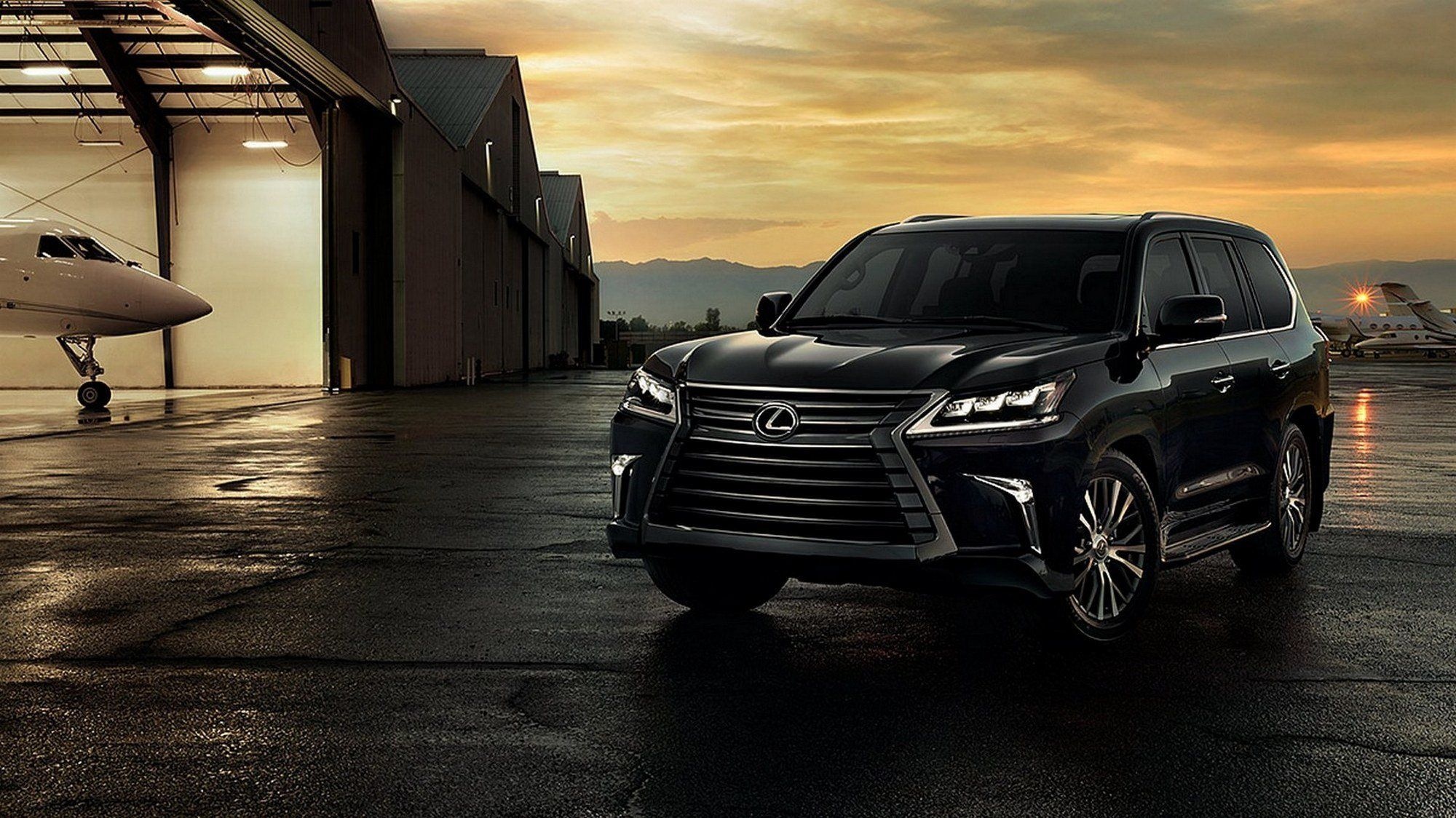 Lexus LX, Powerful and dynamic, Iconic LX design, Luxury and capability, 2000x1130 HD Desktop