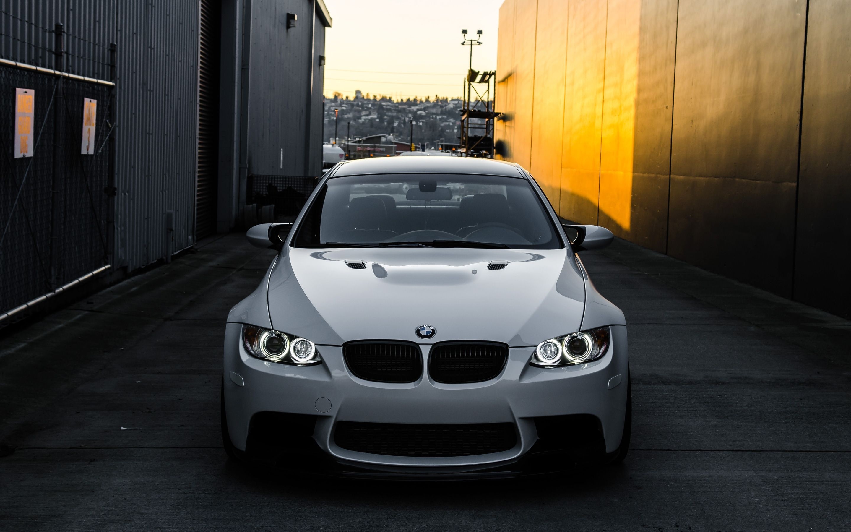 BMW M3 E92, Top free wallpapers, 2880x1800 HD Desktop