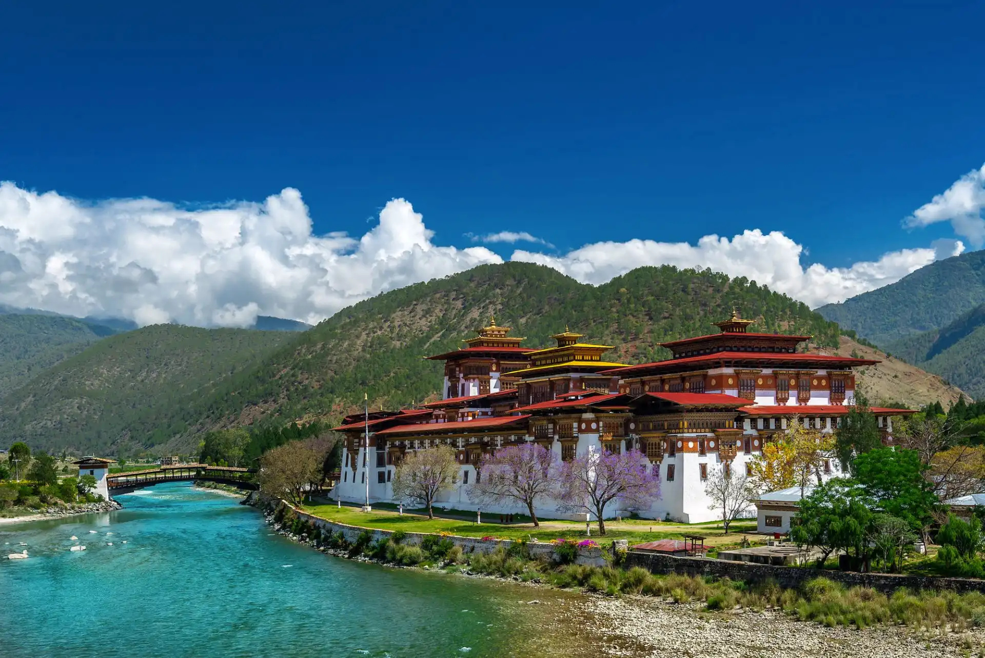 Bhutan travels, Trekking in Nepal, Adventure and culture, Himalayan beauty, 1920x1290 HD Desktop