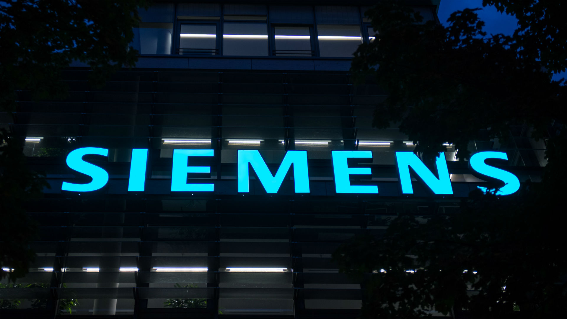 Siemens: A prominent maker of medical diagnostics equipment and its medical health-care division. 1920x1080 Full HD Wallpaper.