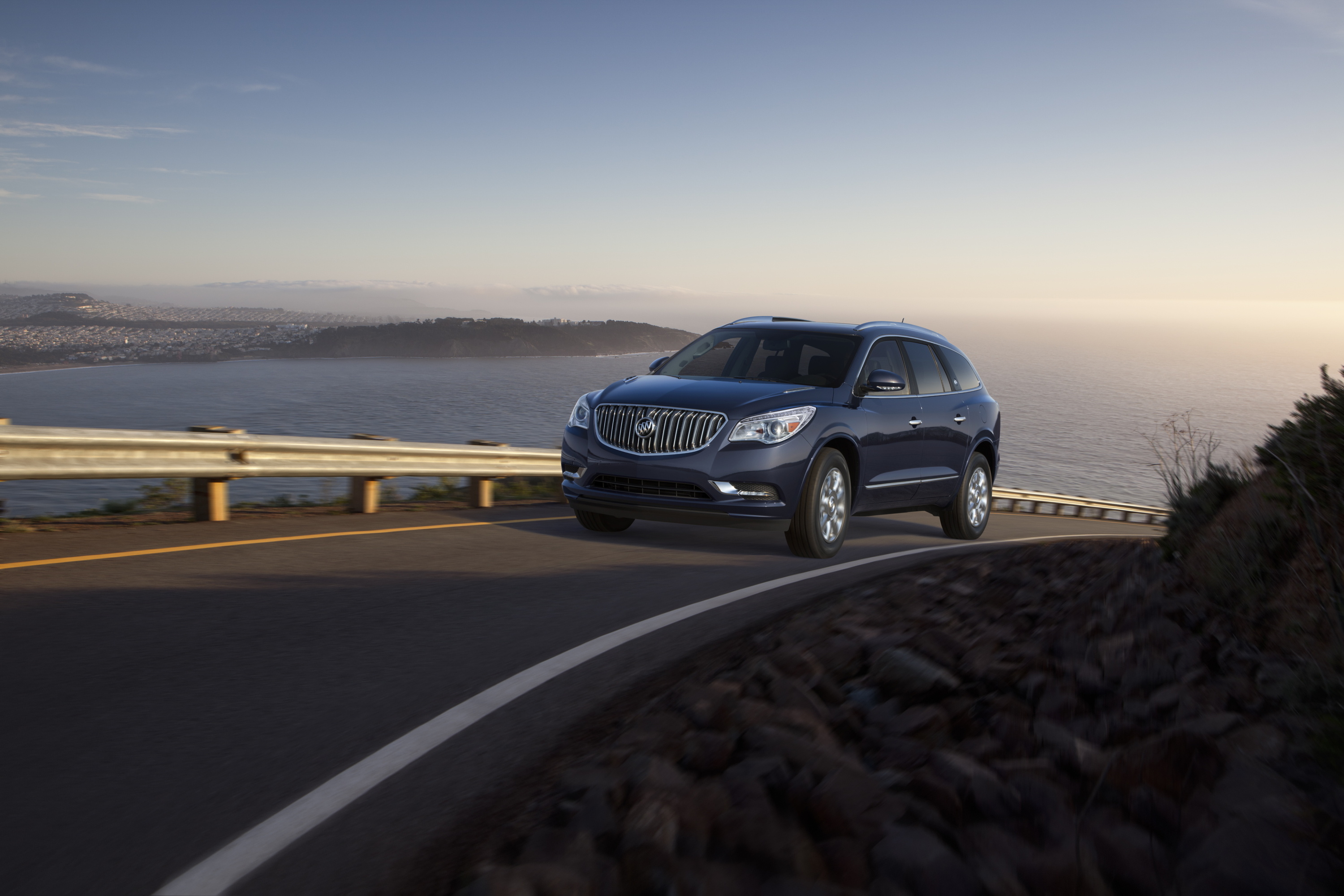 Buick Enclave, Driving experience, Mid-size car, HD, 3000x2000 HD Desktop