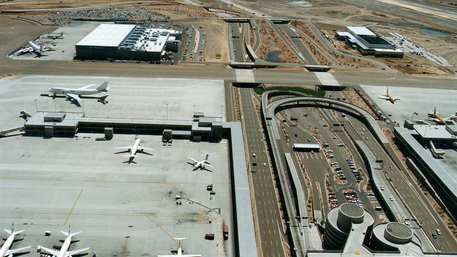 Sky Harbor Airport, Phoenix expansion, Ames Construction, Travels, 1920x1080 Full HD Desktop