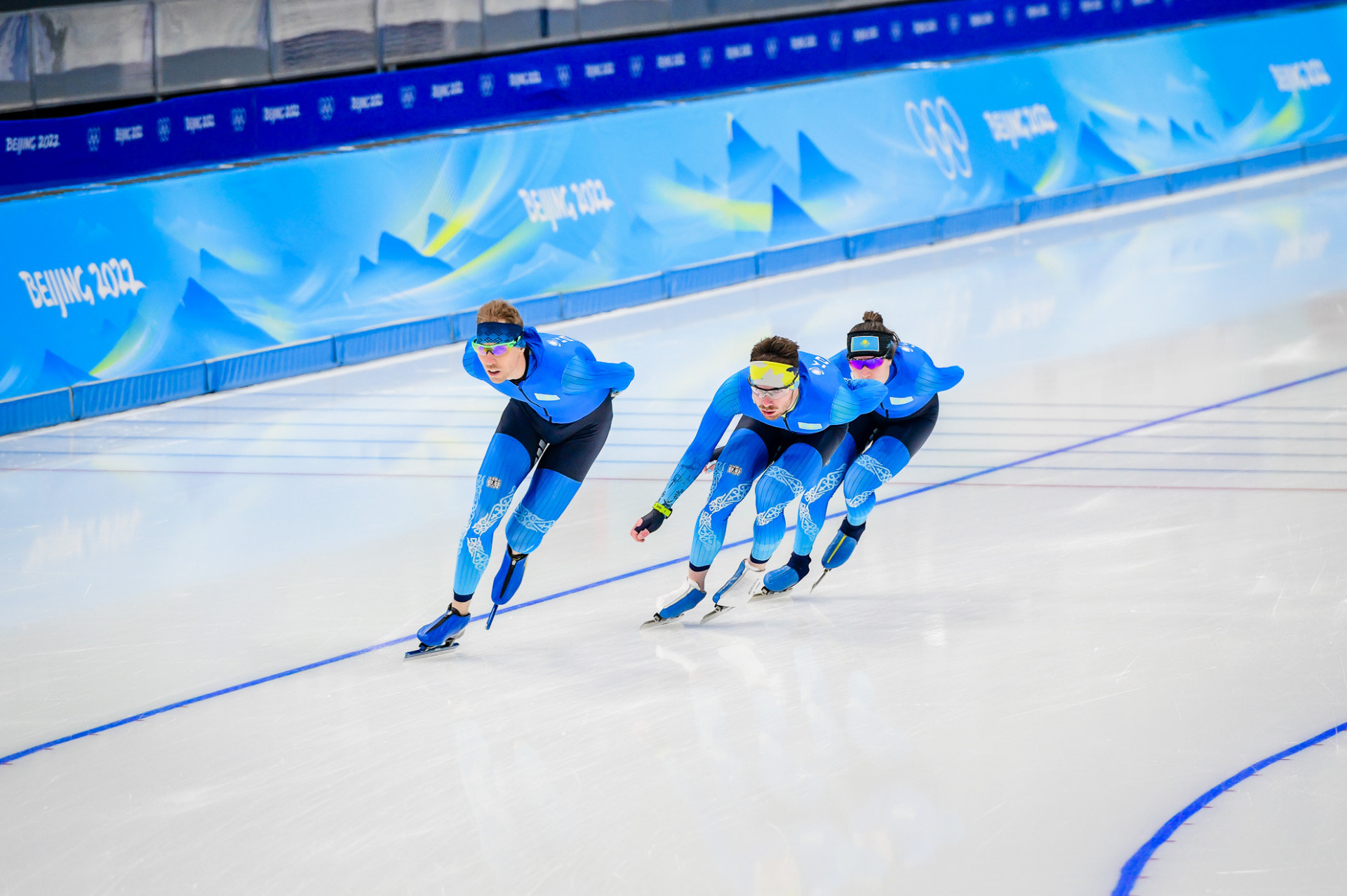 Short-track Speed Skating, Training Days, Kazakh Olympic Team, Beijing Winter Olympic Villages, 1920x1280 HD Desktop