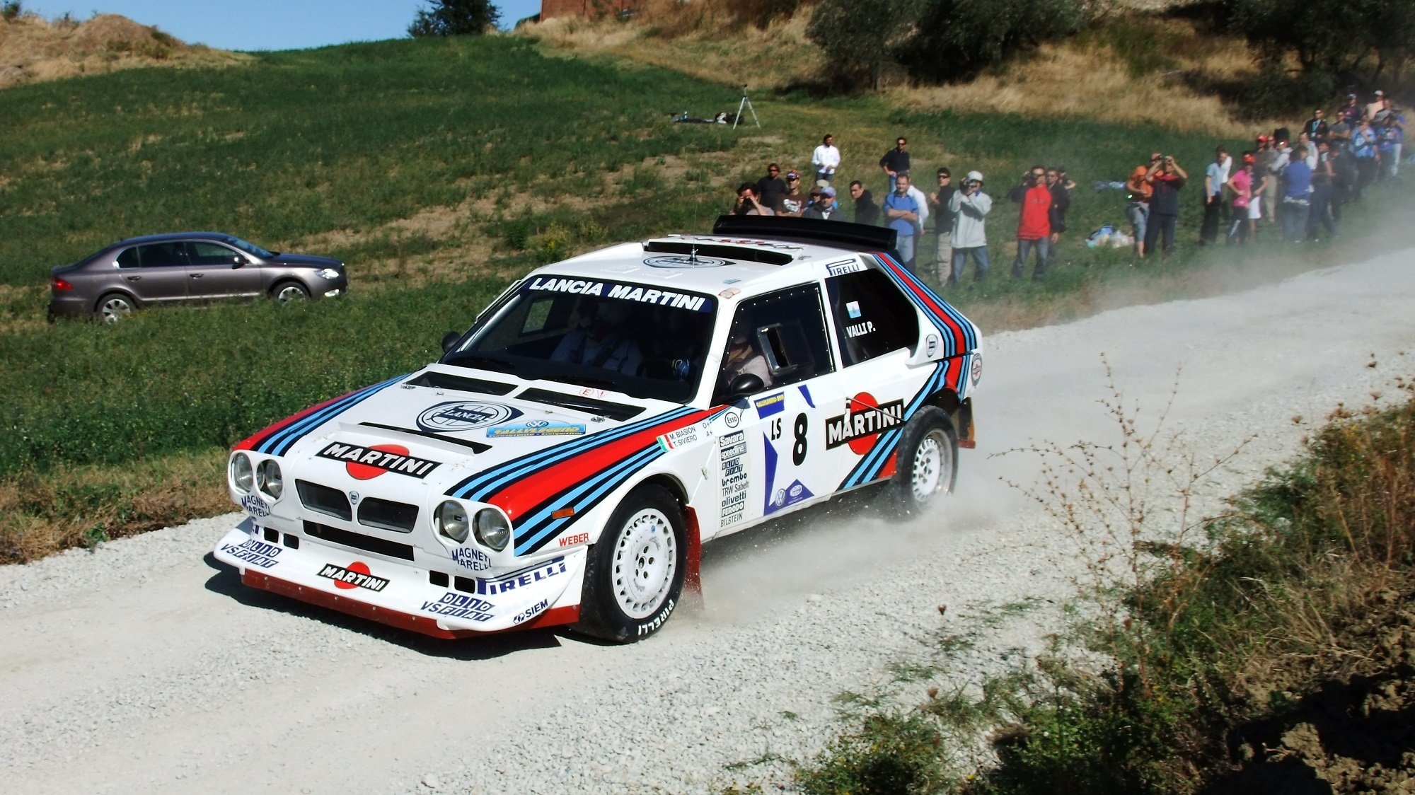 Lancia Delta Rally, Group B cars, Sports wallpapers, Desktop backgrounds, 2000x1130 HD Desktop