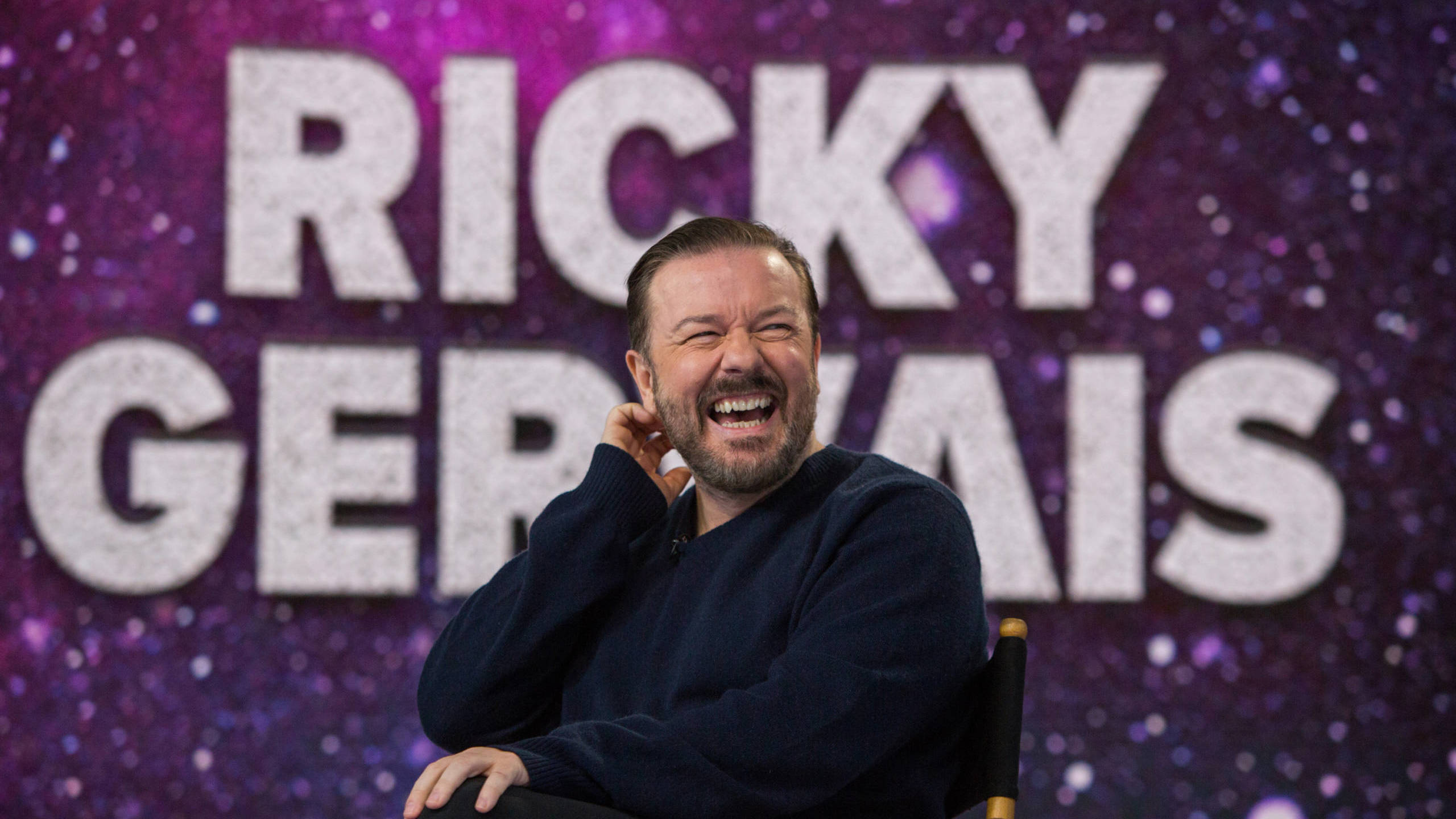 Ricky Gervais, Woke generation, Blue wonders, Provocative humor, 2560x1440 HD Desktop