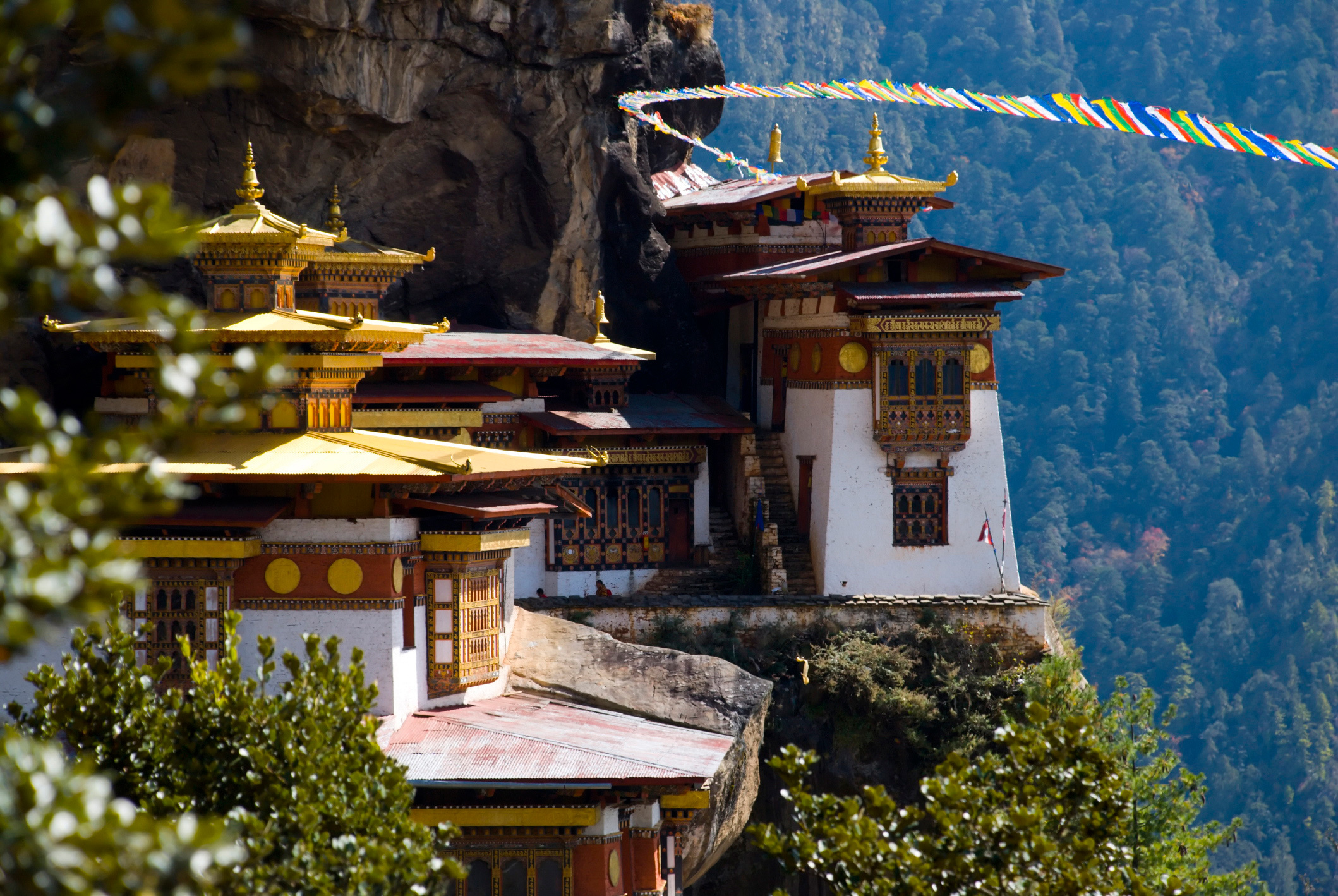 Radtour in der bhutanischen Landschaft, 2120x1420 HD Desktop