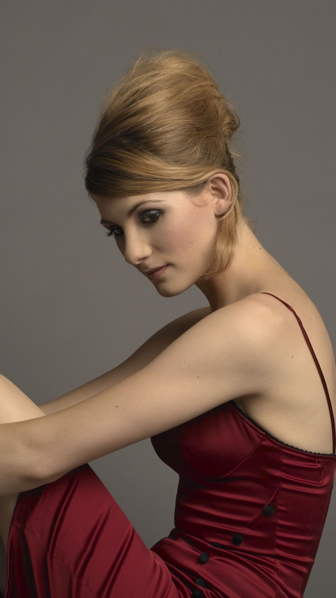 Jodie Whittaker, Celebrity red dress, Wallpaper, 1080x1920 Full HD Handy