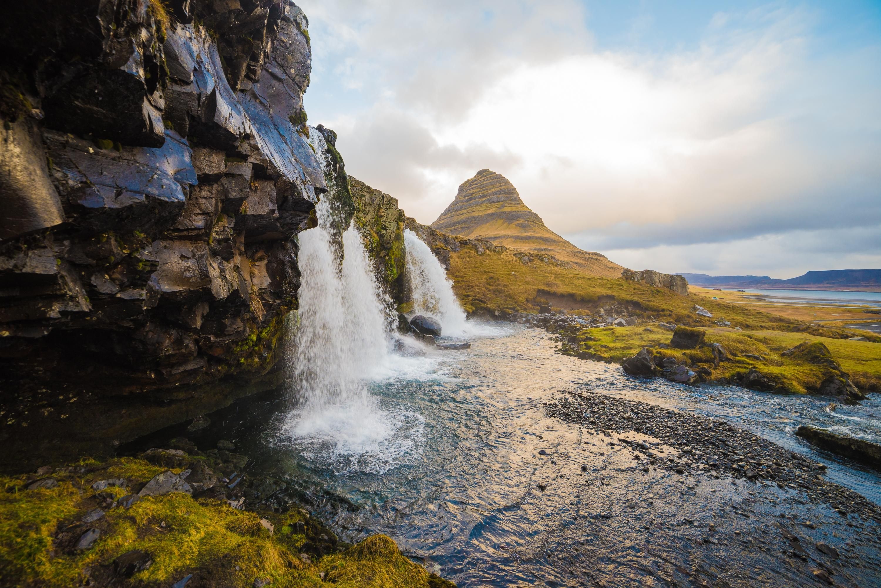 Faszinierende Wasserfälle in Grundarfj&Atilde; &para; r&Atilde; &deg; ur, Island, 3000x2010 HD Desktop